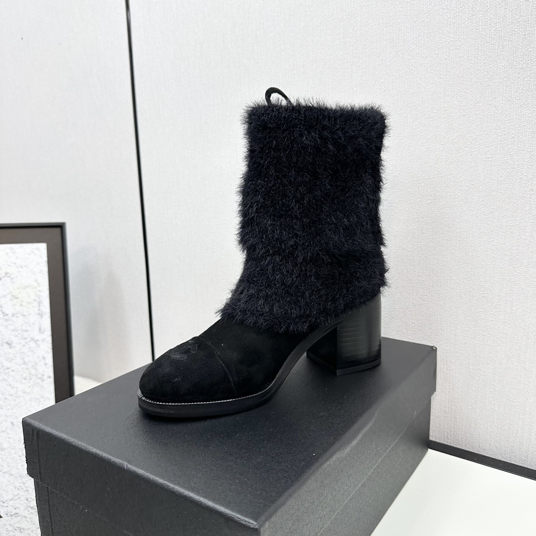 Chanel Classic Luxury Leather Shoe Loafer Ref 6