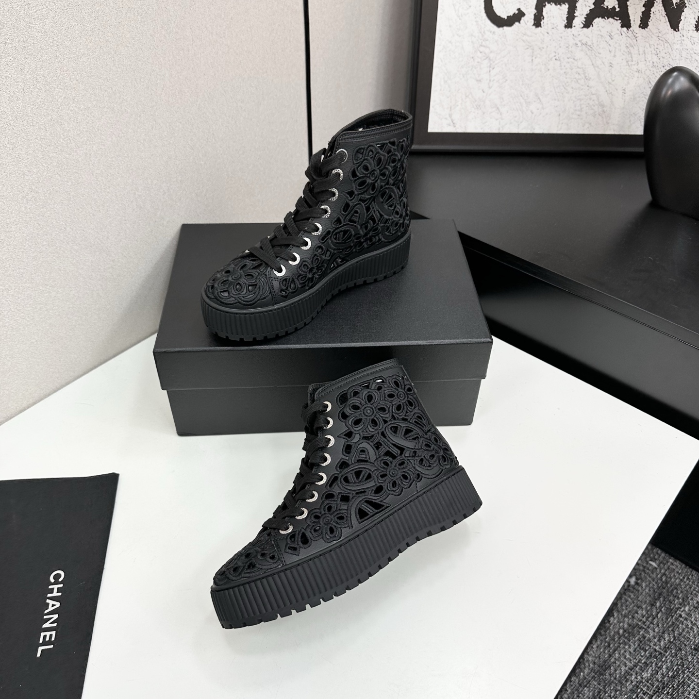Chanel 2025 Fall/Winter Lace-Up Ankle Boots - Classic Style, Ultimate Comfort 5 i1758318463323 7225 0 3