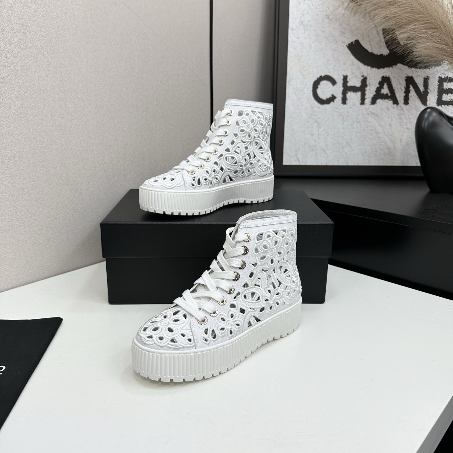 Chanel White Leather Floral Embroidered High-Top Sneakers 4 i1758318515198 8465 0 2