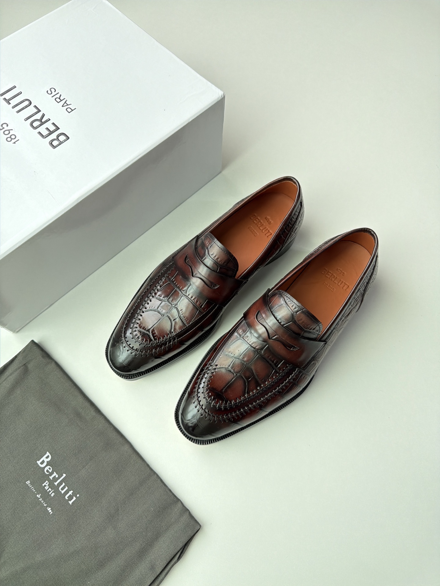 NO:853518,collection diagram,19860909集合图,,Men's shoes