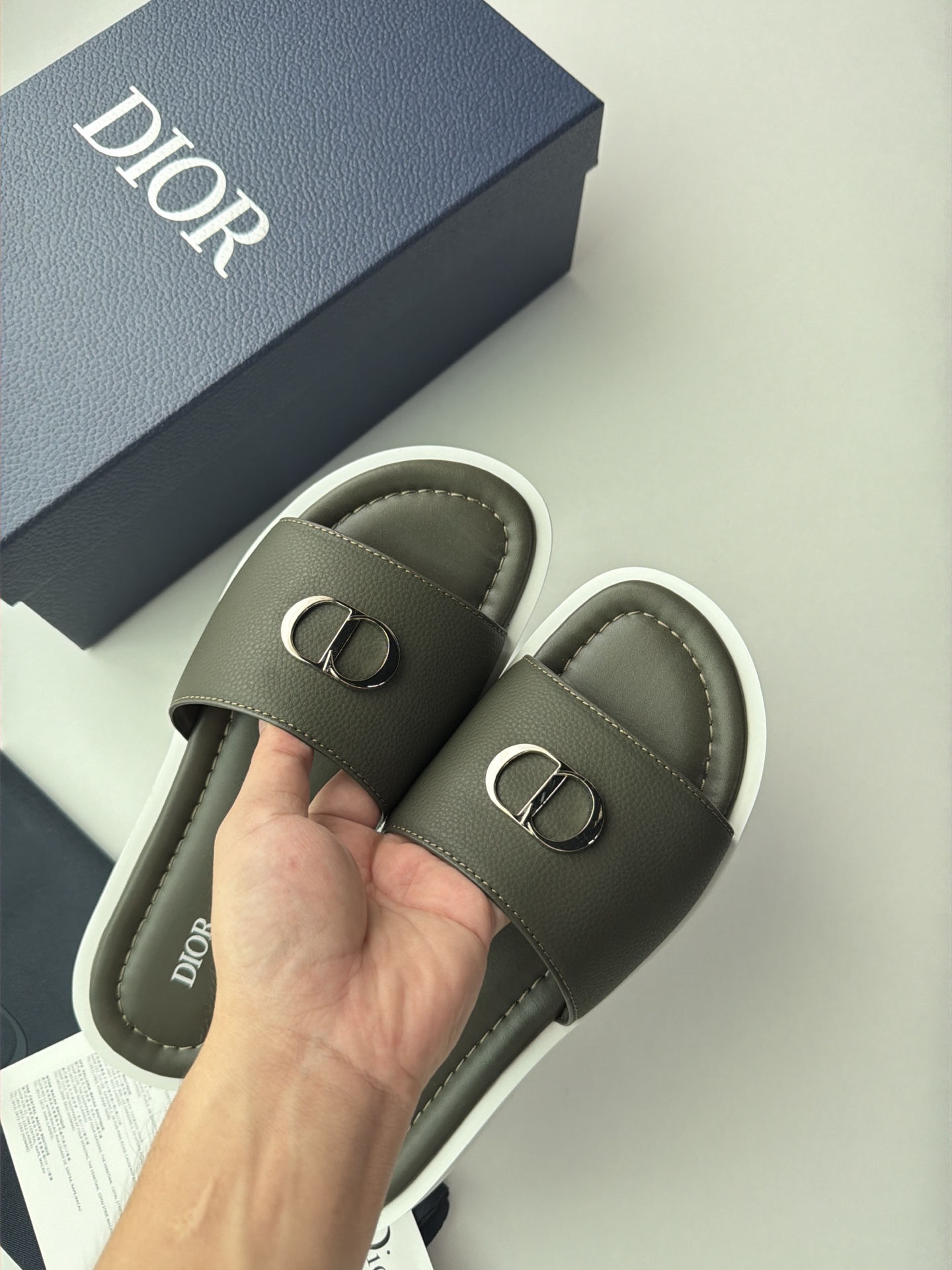 디올 신발 129614 Dior Shoes 썸네일 이미지