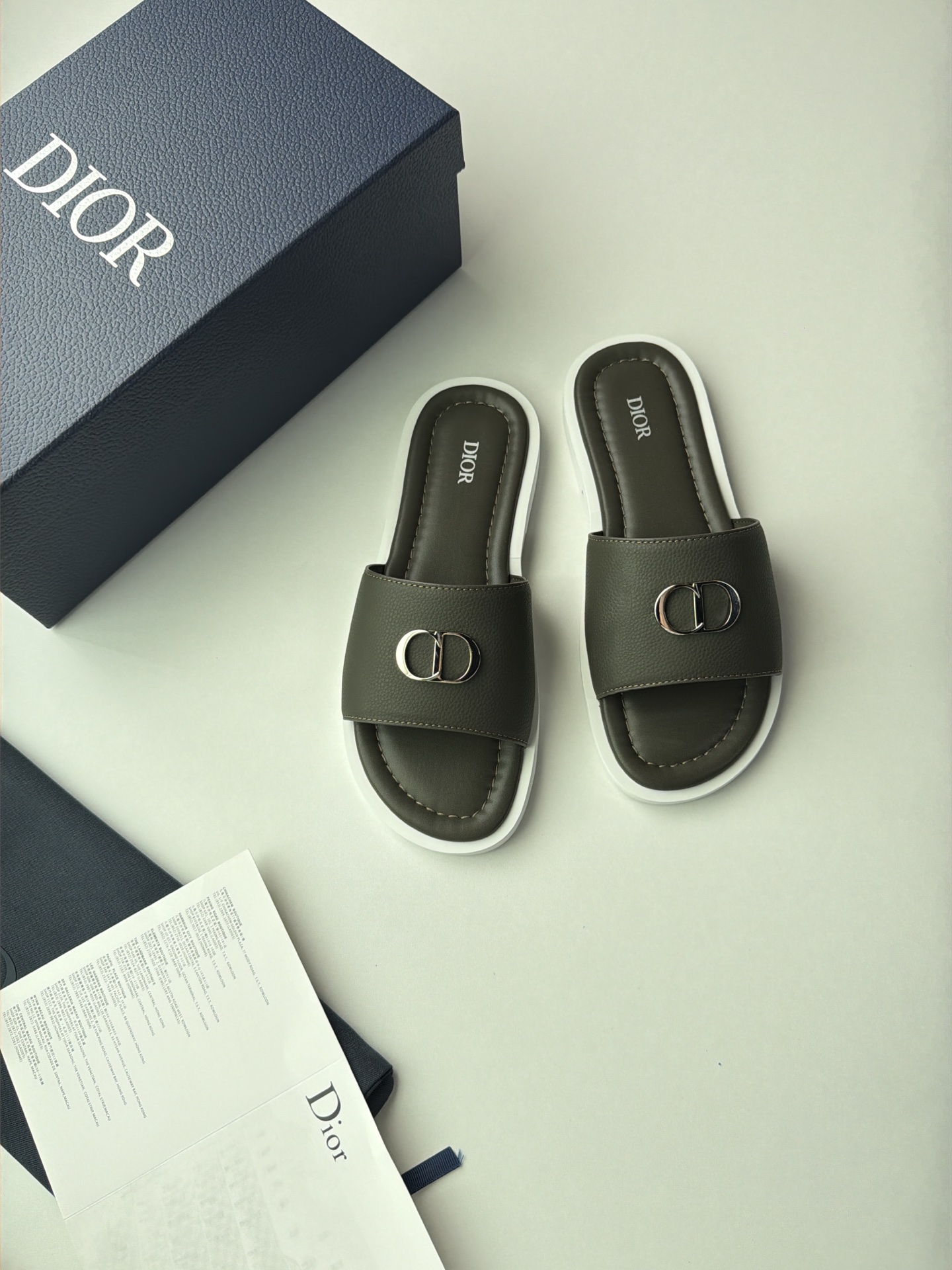 디올 신발 129614 Dior Shoes