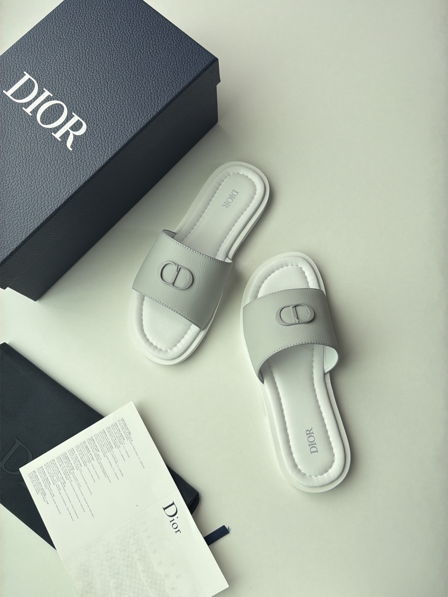 디올 신발 129613 Dior Shoes 썸네일 이미지