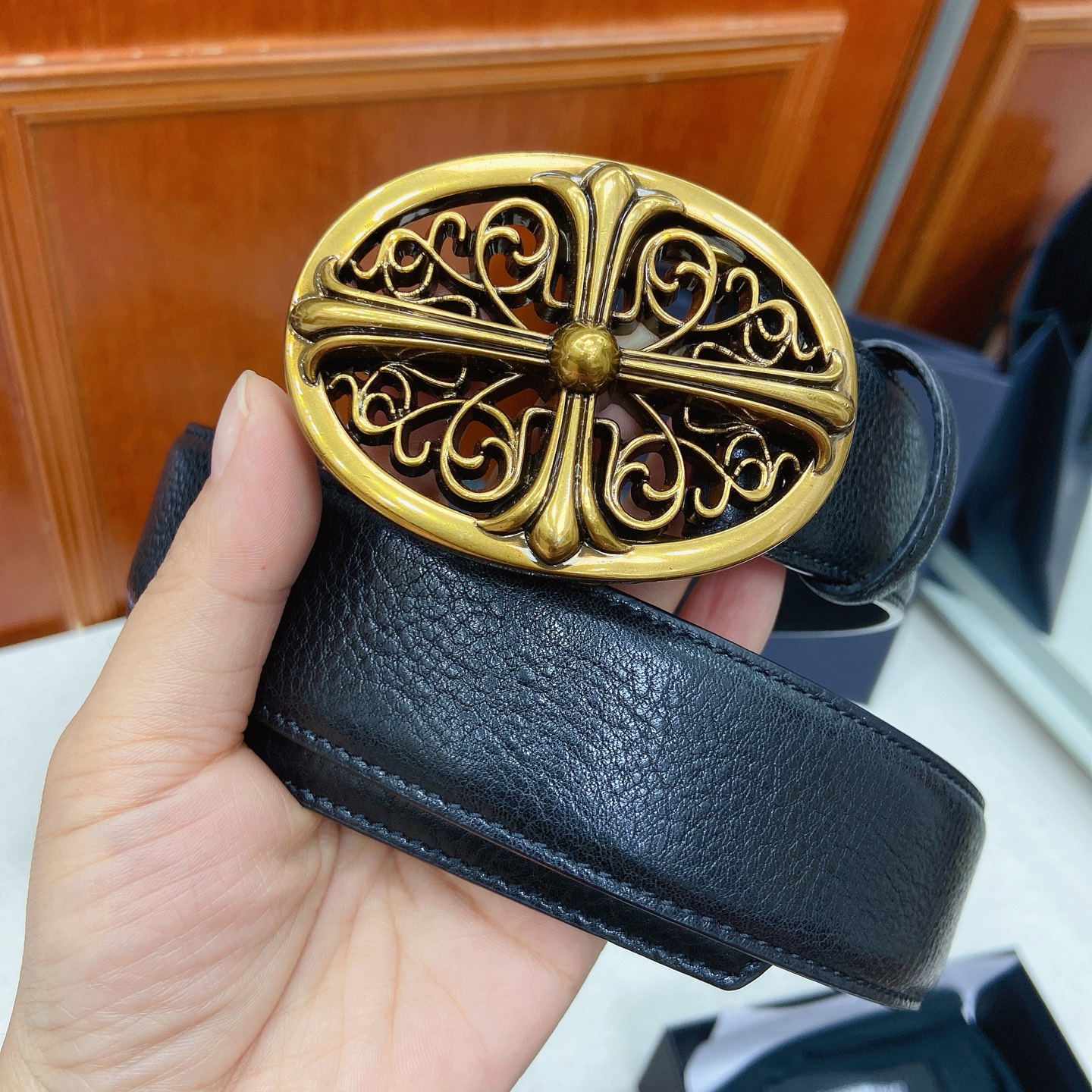 𝐂𝐡𝐫𝐨𝐦𝐞𝐇𝐞𝐚𝐫𝐭𝐬 克罗心腰带。守护者黄铜镀925银五金搭配原版油蜡头层牛皮，宽度3.8厘米， 整