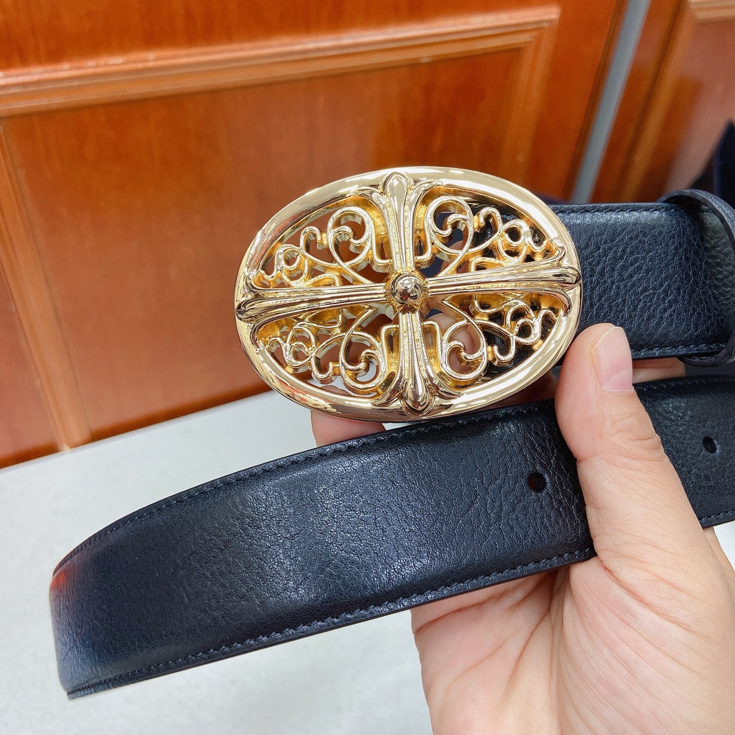 𝐂𝐡𝐫𝐨𝐦𝐞𝐇𝐞𝐚𝐫𝐭𝐬 克罗心腰带。守护者黄铜镀925银五金搭配原版油蜡头层牛皮，宽度3.8厘米， 整