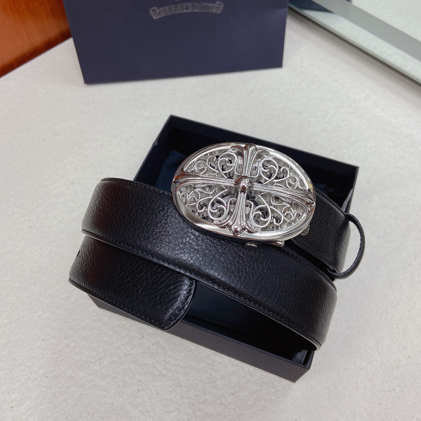 𝐂𝐡𝐫𝐨𝐦𝐞𝐇𝐞𝐚𝐫𝐭𝐬 克罗心腰带。守护者黄铜镀925银五金搭配原版油蜡头层牛皮，宽度3.8厘米， 整