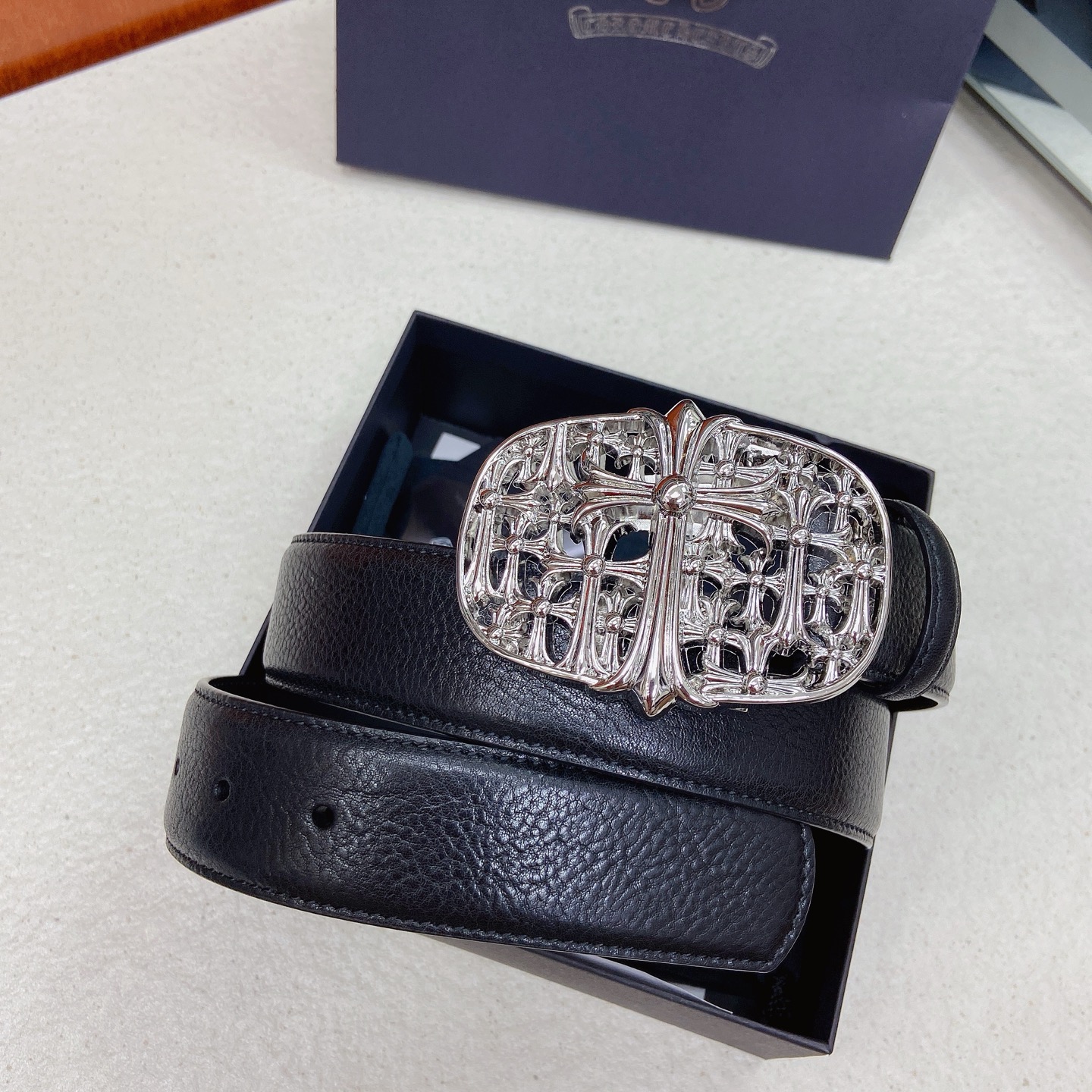 𝐂𝐡𝐫𝐨𝐦𝐞𝐇𝐞𝐚𝐫𝐭𝐬 克罗心腰带。墓葬黄铜镀925银五金搭配原版油蜡头层牛皮，宽度3.8厘米， 整体