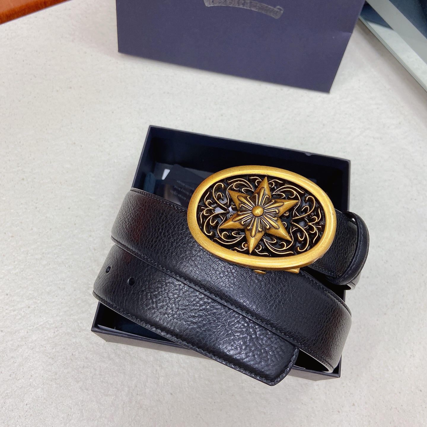 𝐂𝐡𝐫𝐨𝐦𝐞𝐇𝐞𝐚𝐫𝐭𝐬 克罗心腰带。六芒星🔯黄铜镀925银五金搭配原版油蜡头层牛皮，宽度3.8厘米， 