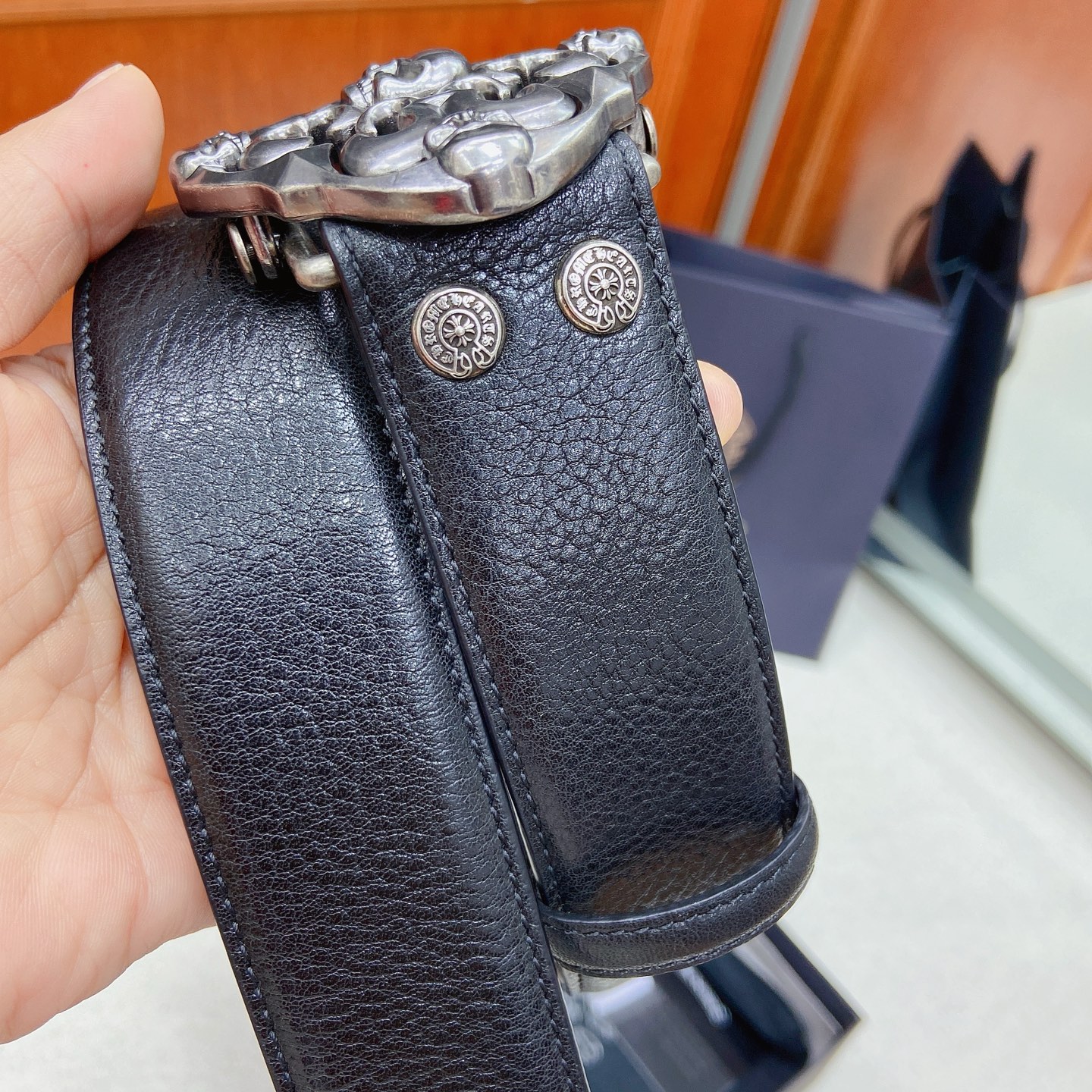 𝐂𝐡𝐫𝐨𝐦𝐞𝐇𝐞𝐚𝐫𝐭𝐬 克罗心腰带。骷髅头黄铜镀925银五金搭配原版油蜡头层牛皮，宽度3.8厘米， 整