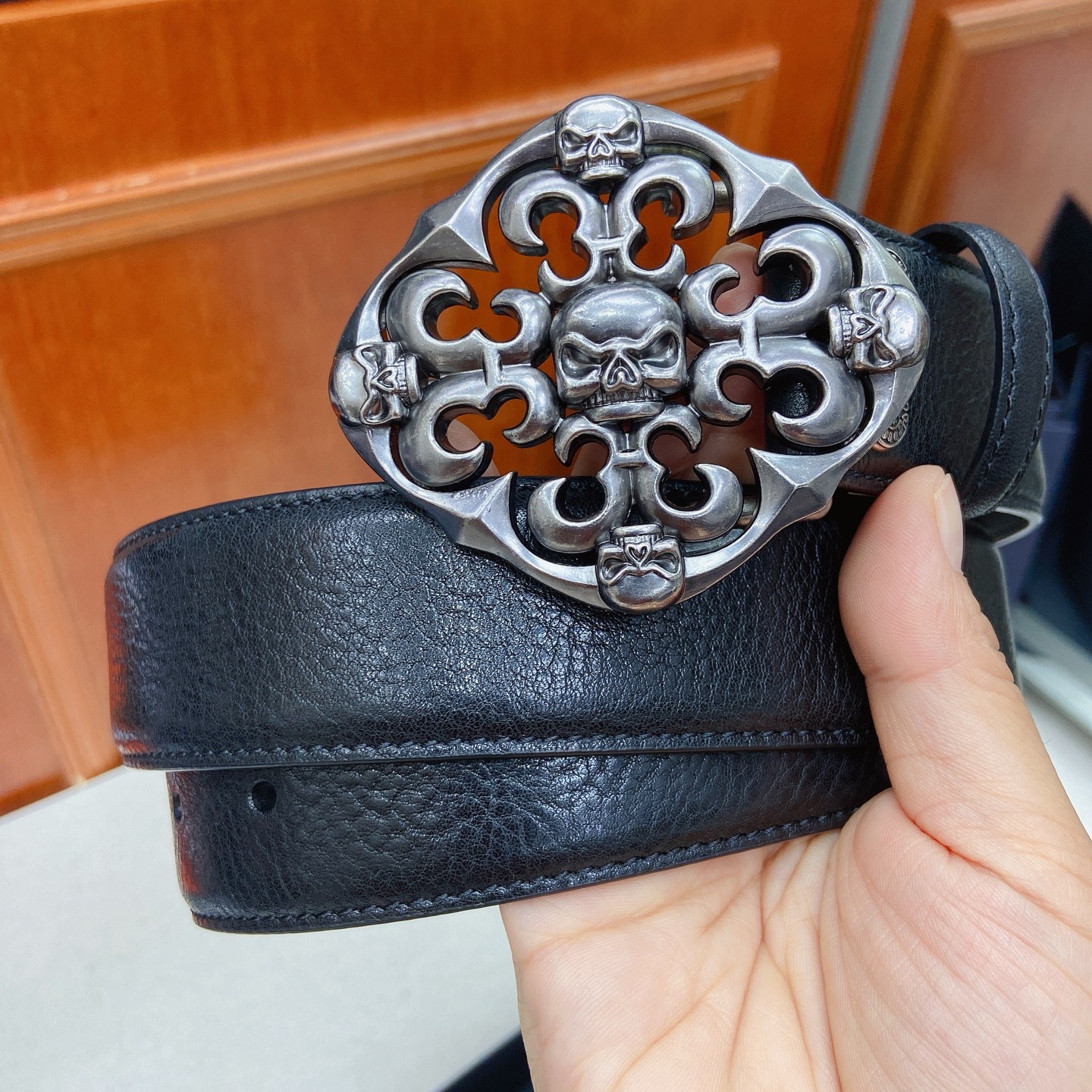 𝐂𝐡𝐫𝐨𝐦𝐞𝐇𝐞𝐚𝐫𝐭𝐬 克罗心腰带。骷髅头黄铜镀925银五金搭配原版油蜡头层牛皮，宽度3.8厘米， 整