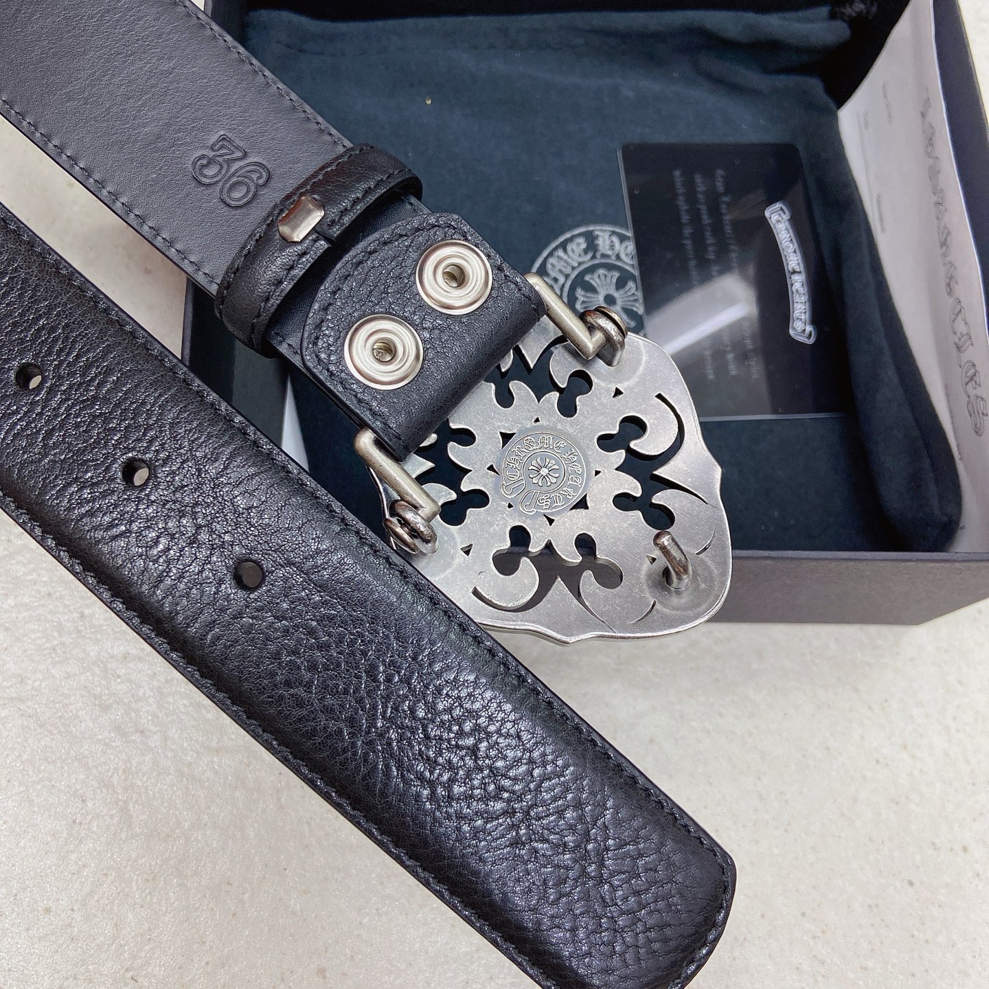 𝐂𝐡𝐫𝐨𝐦𝐞𝐇𝐞𝐚𝐫𝐭𝐬 克罗心腰带。骷髅头黄铜镀925银五金搭配原版油蜡头层牛皮，宽度3.8厘米， 整