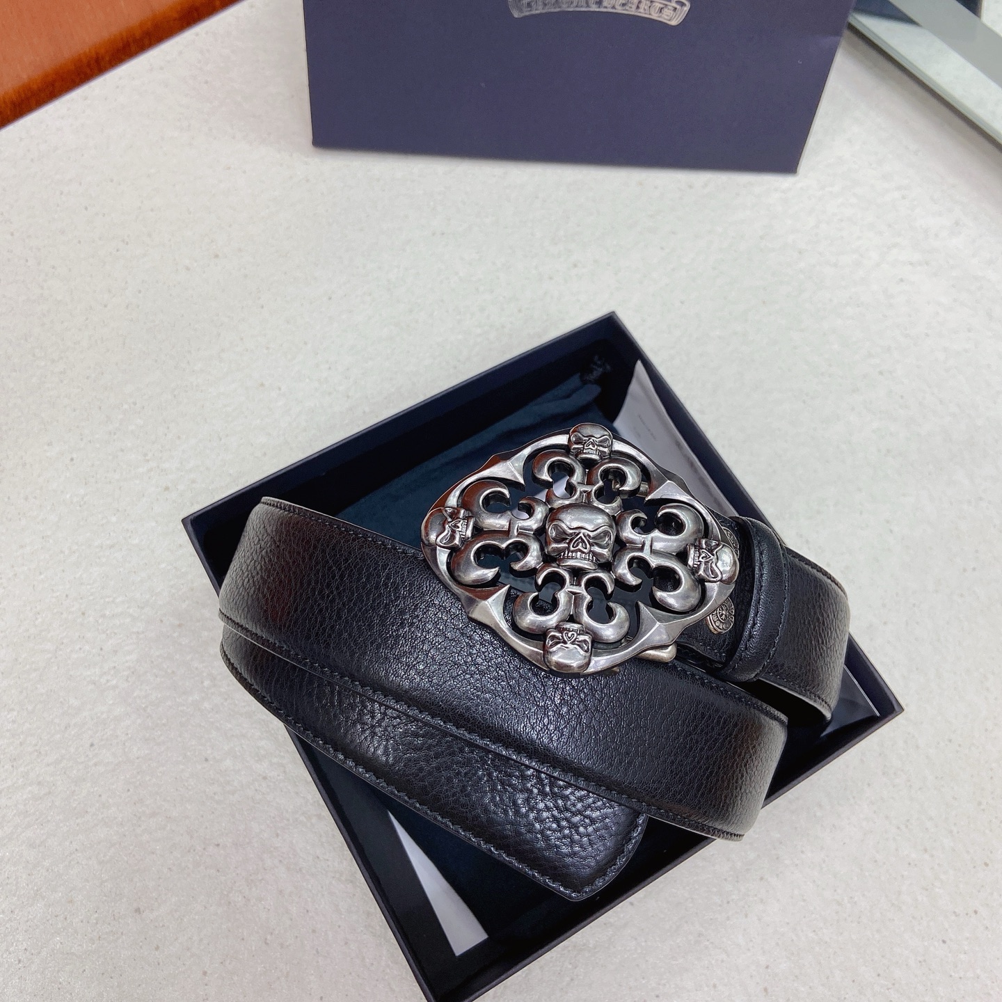 𝐂𝐡𝐫𝐨𝐦𝐞𝐇𝐞𝐚𝐫𝐭𝐬 克罗心腰带。骷髅头黄铜镀925银五金搭配原版油蜡头层牛皮，宽度3.8厘米， 整