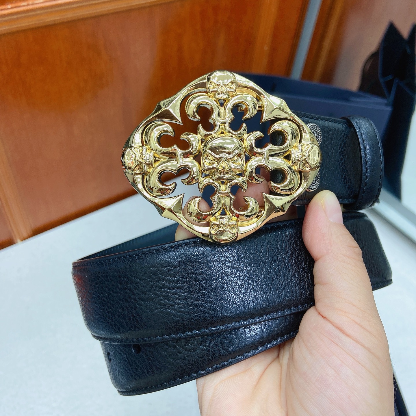 𝐂𝐡𝐫𝐨𝐦𝐞𝐇𝐞𝐚𝐫𝐭𝐬 克罗心腰带。骷髅头黄铜镀925银五金搭配原版油蜡头层牛皮，宽度3.8厘米， 整