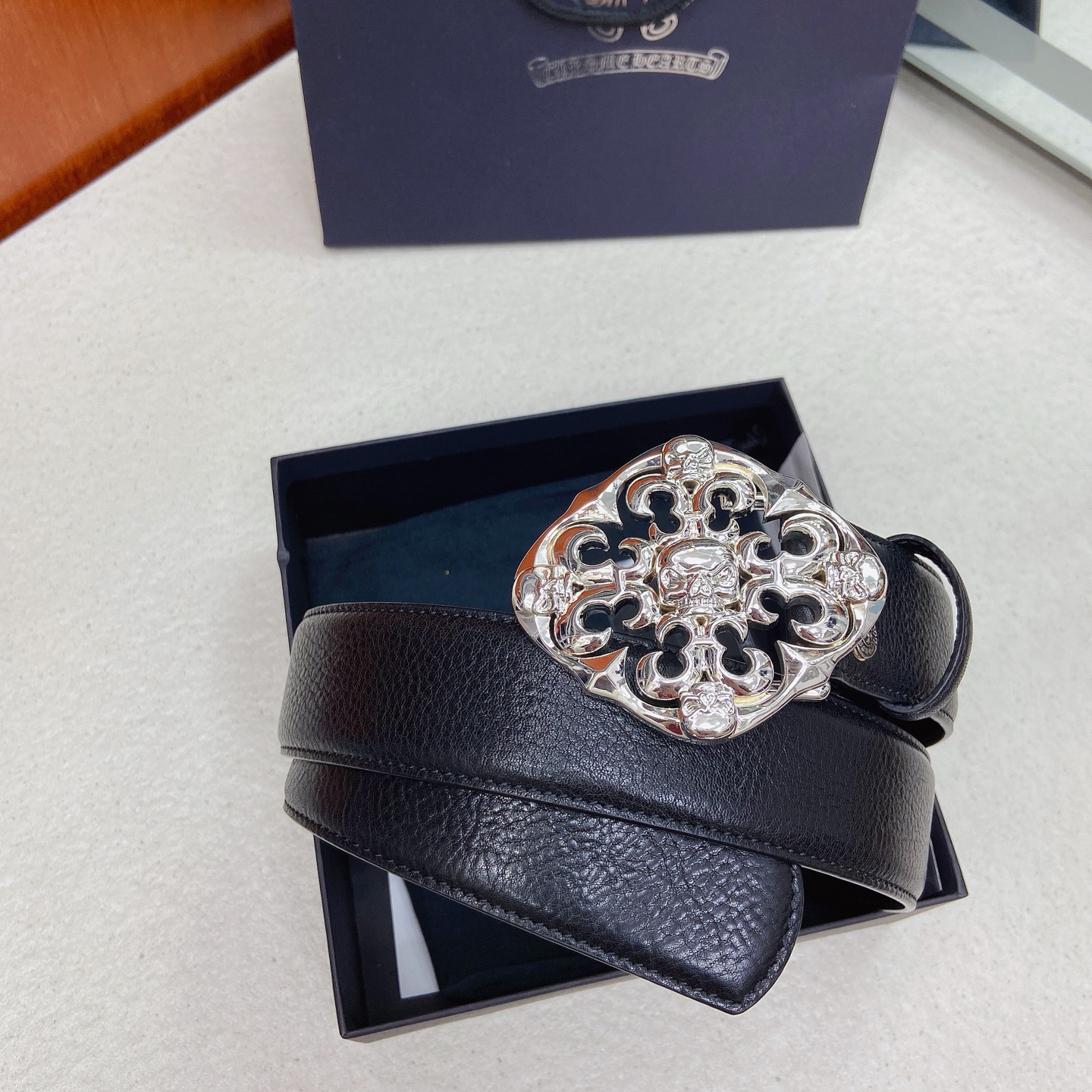 𝐂𝐡𝐫𝐨𝐦𝐞𝐇𝐞𝐚𝐫𝐭𝐬 克罗心腰带。骷髅头黄铜镀925银五金搭配原版油蜡头层牛皮，宽度3.8厘米， 整