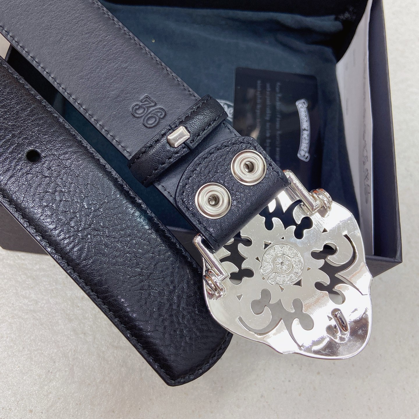 𝐂𝐡𝐫𝐨𝐦𝐞𝐇𝐞𝐚𝐫𝐭𝐬 克罗心腰带。骷髅头黄铜镀925银五金搭配原版油蜡头层牛皮，宽度3.8厘米， 整