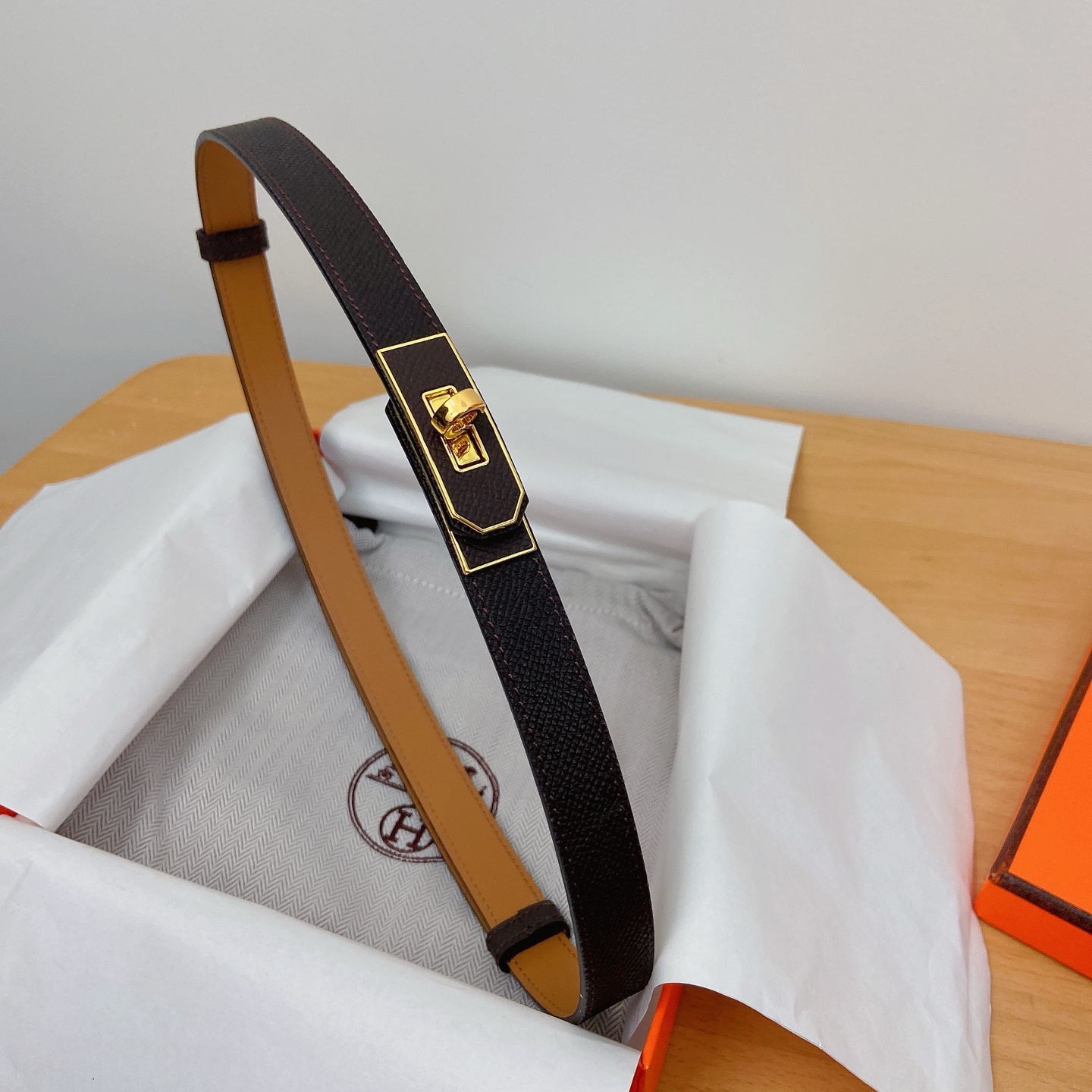 HERMES Kelly 18mm腰帶 腰封 贴皮精品五金 搭配ePsom原版皮，优雅时尚