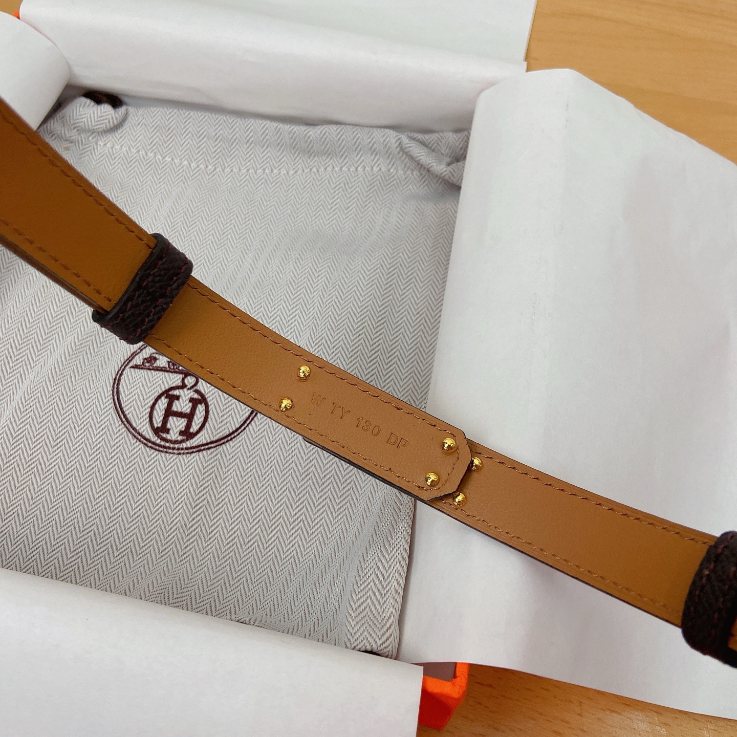 HERMES Kelly 18mm腰帶 腰封 贴皮精品五金 搭配ePsom原版皮，优雅时尚