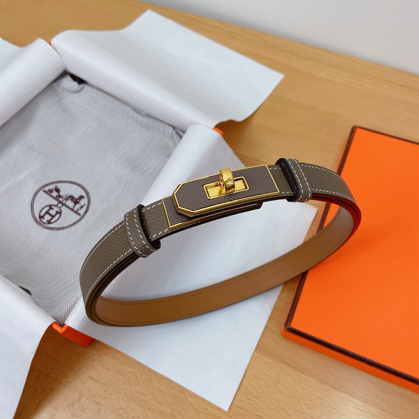 HERMES Kelly 18mm腰帶 腰封 贴皮精品五金 搭配ePsom原版皮，优雅时尚