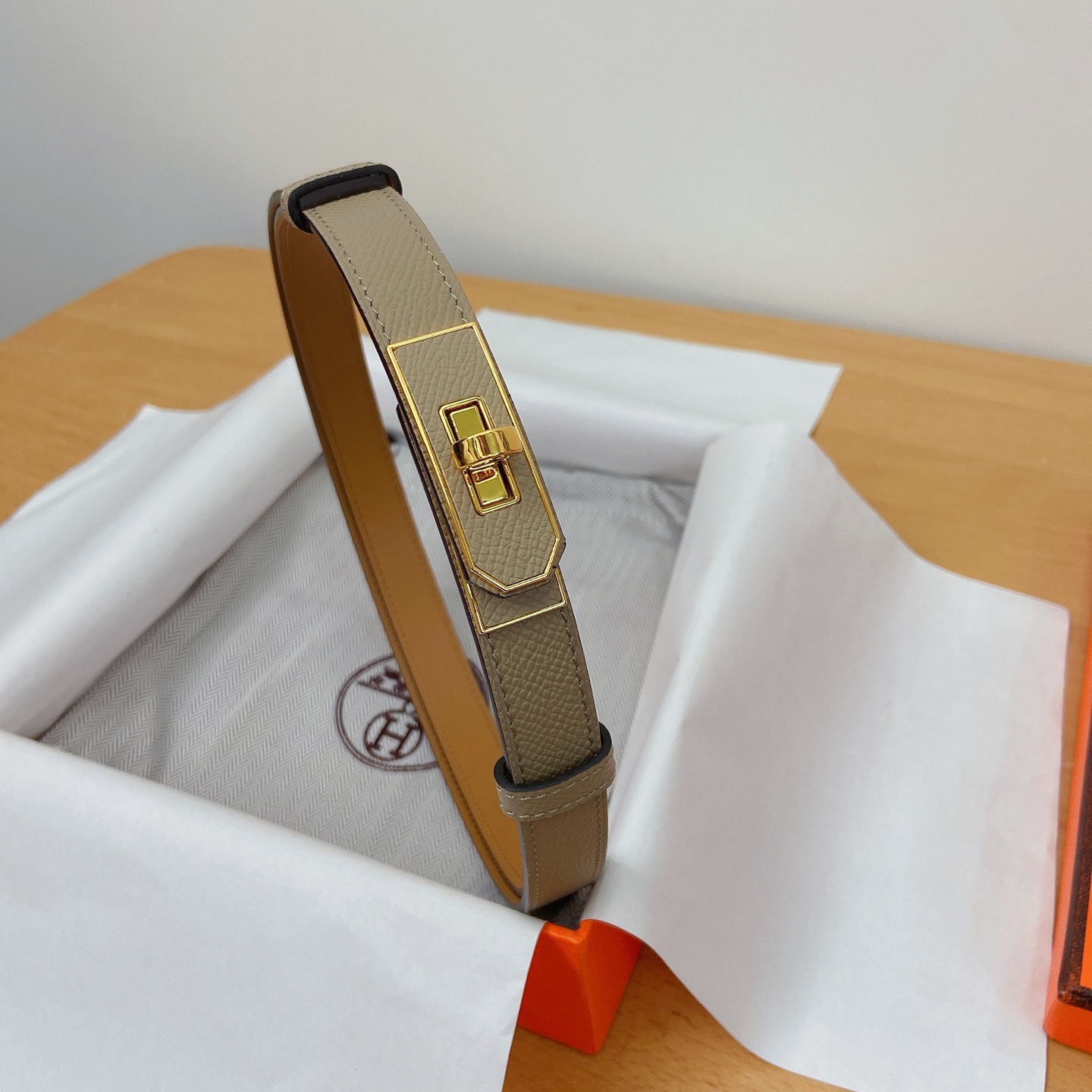 HERMES Kelly 18mm腰帶 腰封 贴皮精品五金 搭配ePsom原版皮，优雅时尚