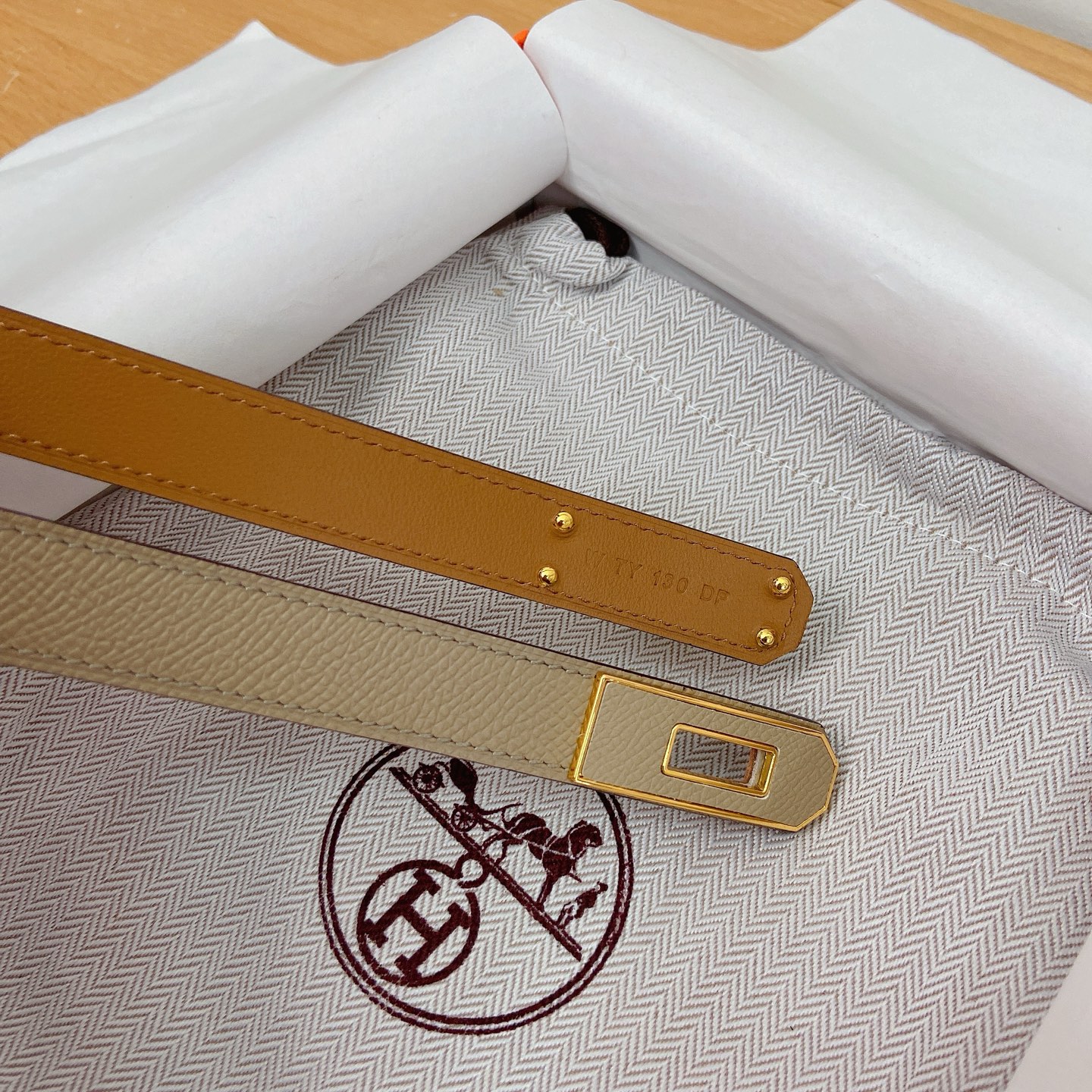 HERMES Kelly 18mm腰帶 腰封 贴皮精品五金 搭配ePsom原版皮，优雅时尚