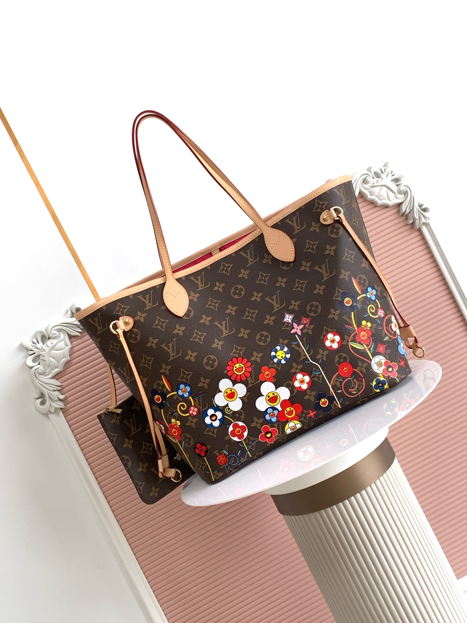 P470 [chip de transcodificación 163c01] Orden original superior M13271 Este bolso mediano Neverfull es de la serie de r…