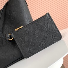 头层牛皮【163c01变码芯片】顶级原单 对版锁头🔒 M12925老花 M13480黑色 M14356 头层牛皮【163c01变码芯片】顶级原单 对版锁头🔒 M12925老花 M13480黑色 M14356