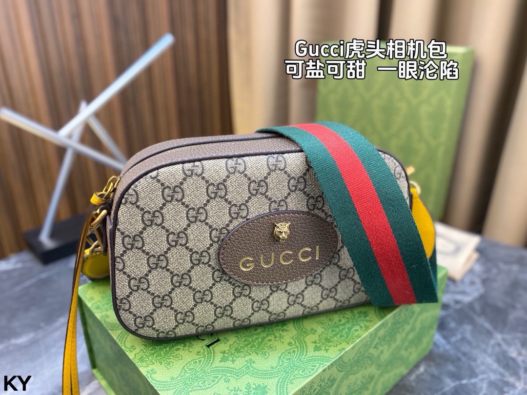 Gucci Neo Vintage Tiger Camera Bag with Wide Strap - Unisex Design