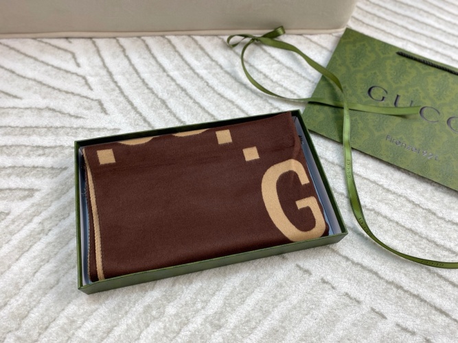 Gucci Women's Reversible Wool Blend Scarf with Oversized G Logo, 180 x 60cm 1 Gucci Women's Reversible Wool Blend Scarf with Oversized G Logo, 180 x 60cm