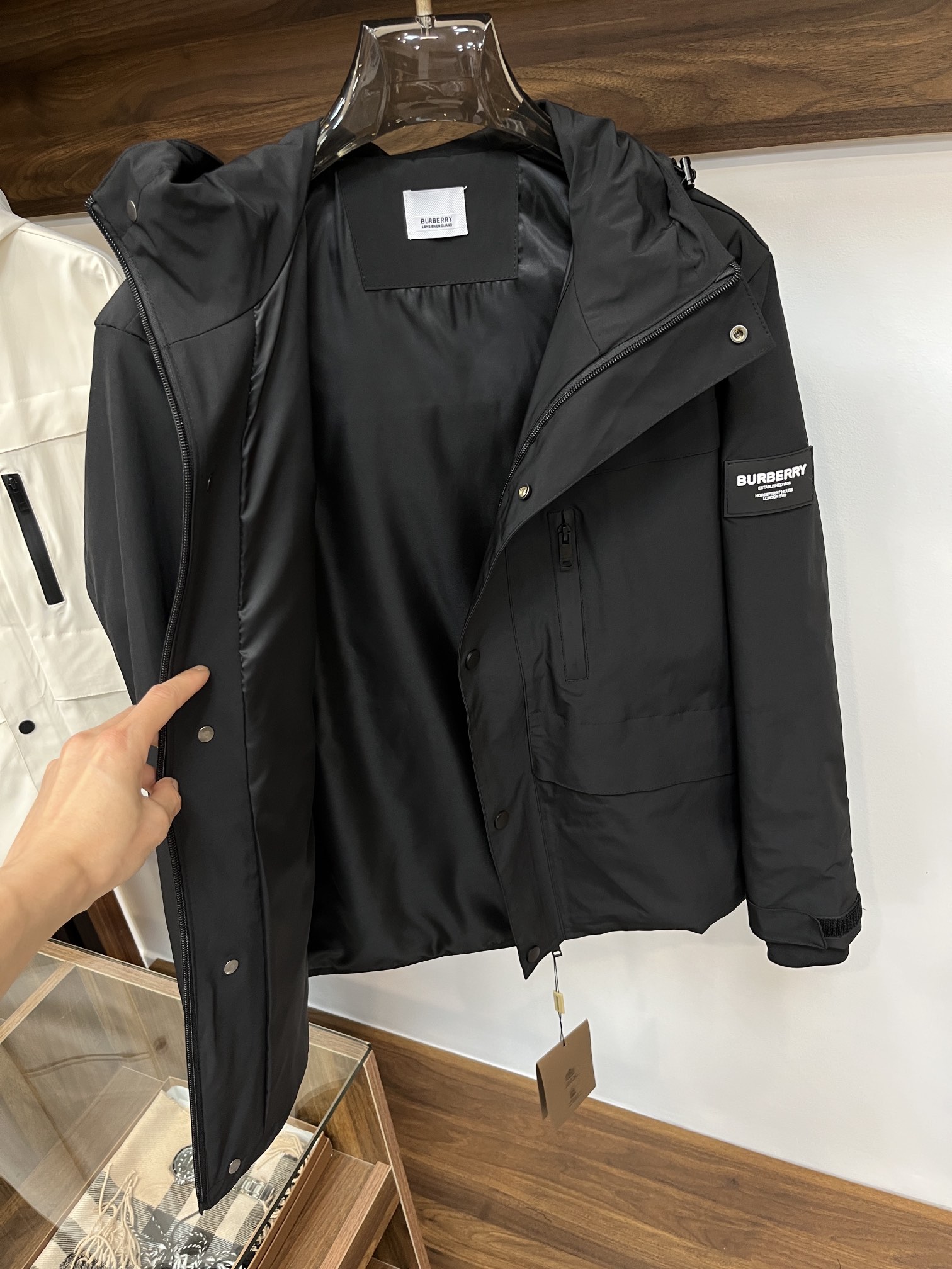 博柏利 Burberry 高定典藏名品高定成衣时装外套连衣裙衬衫T恤 #F81B6119 4