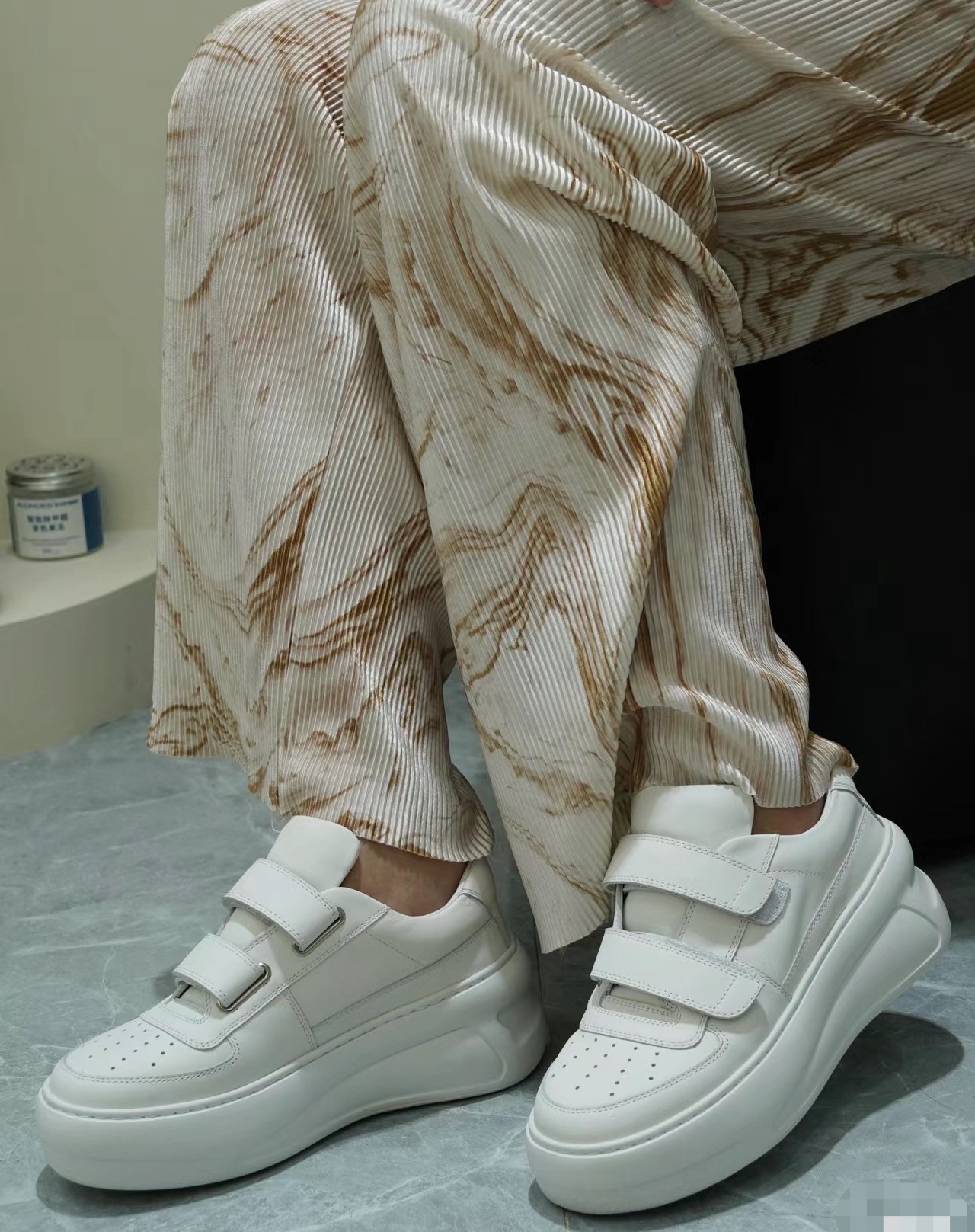 NO:680222,Upper feet, casual shoes/sports shoes, sneakers19860909上脚,休闲鞋/运动鞋,sneakers,Women's Shoes