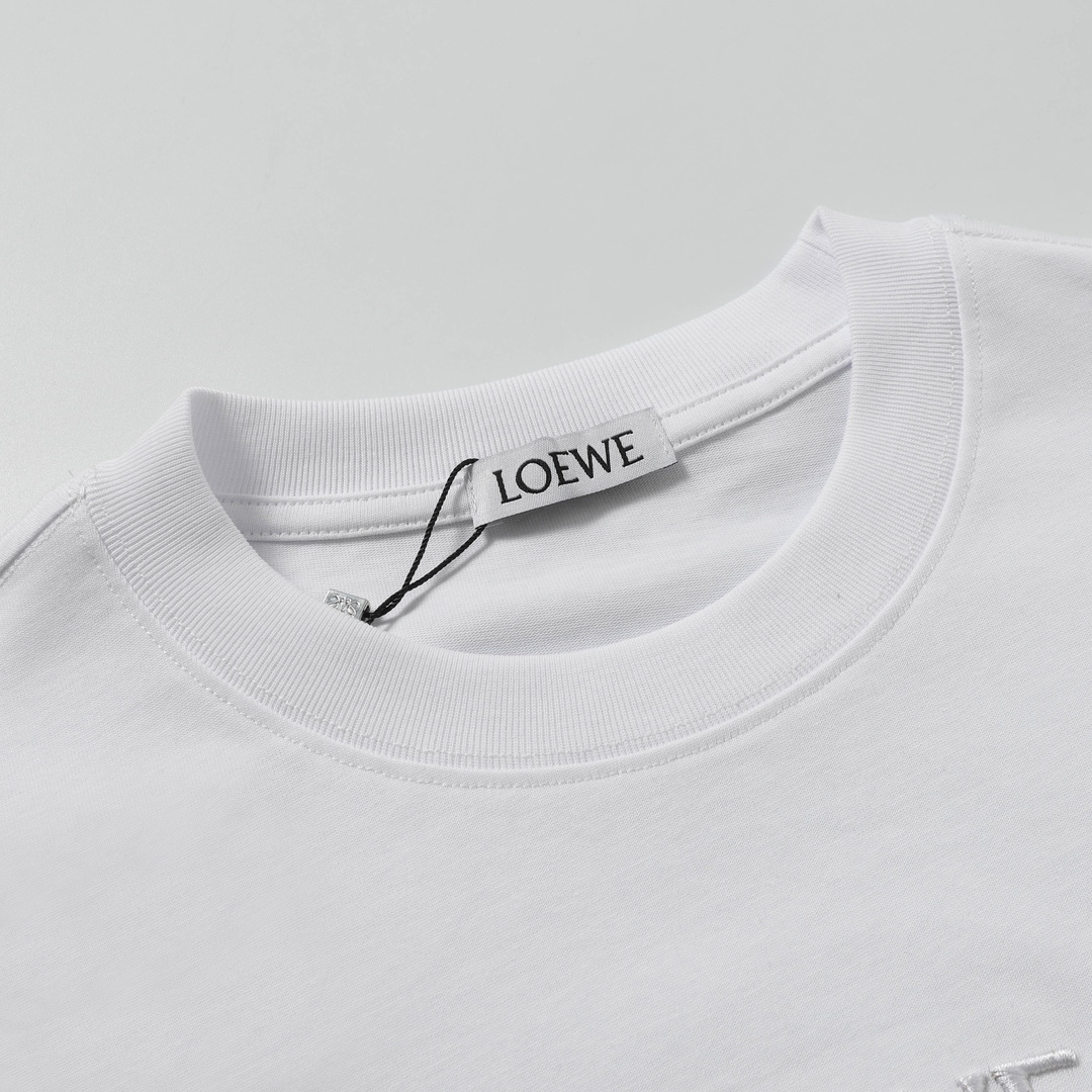 LOEWE/罗意威 25ss 经典LOGO刺绣短袖 面料采用260克双纱32支纯棉 黑色 白色