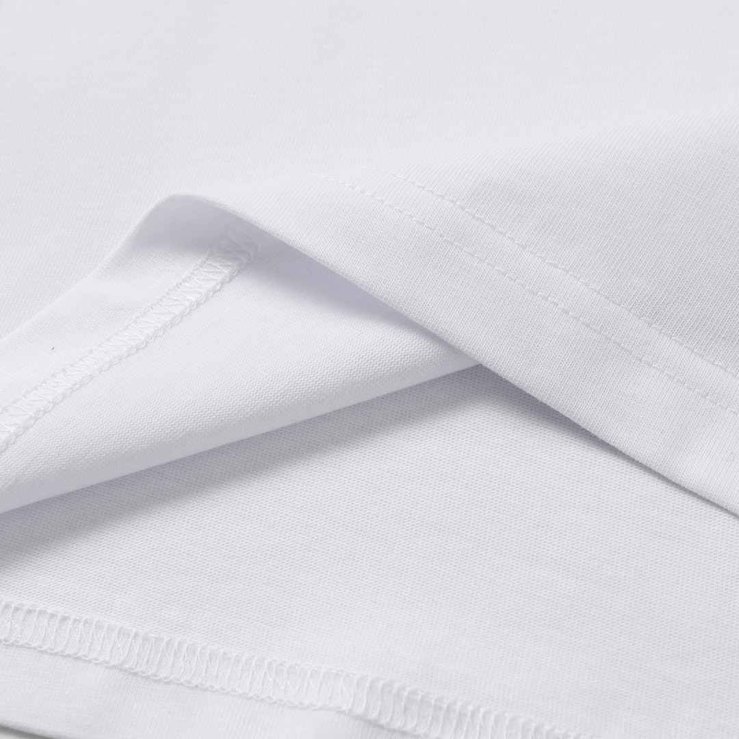 LOEWE/罗意威 25ss 荧光粉LOGO刺绣短袖黑色 白色