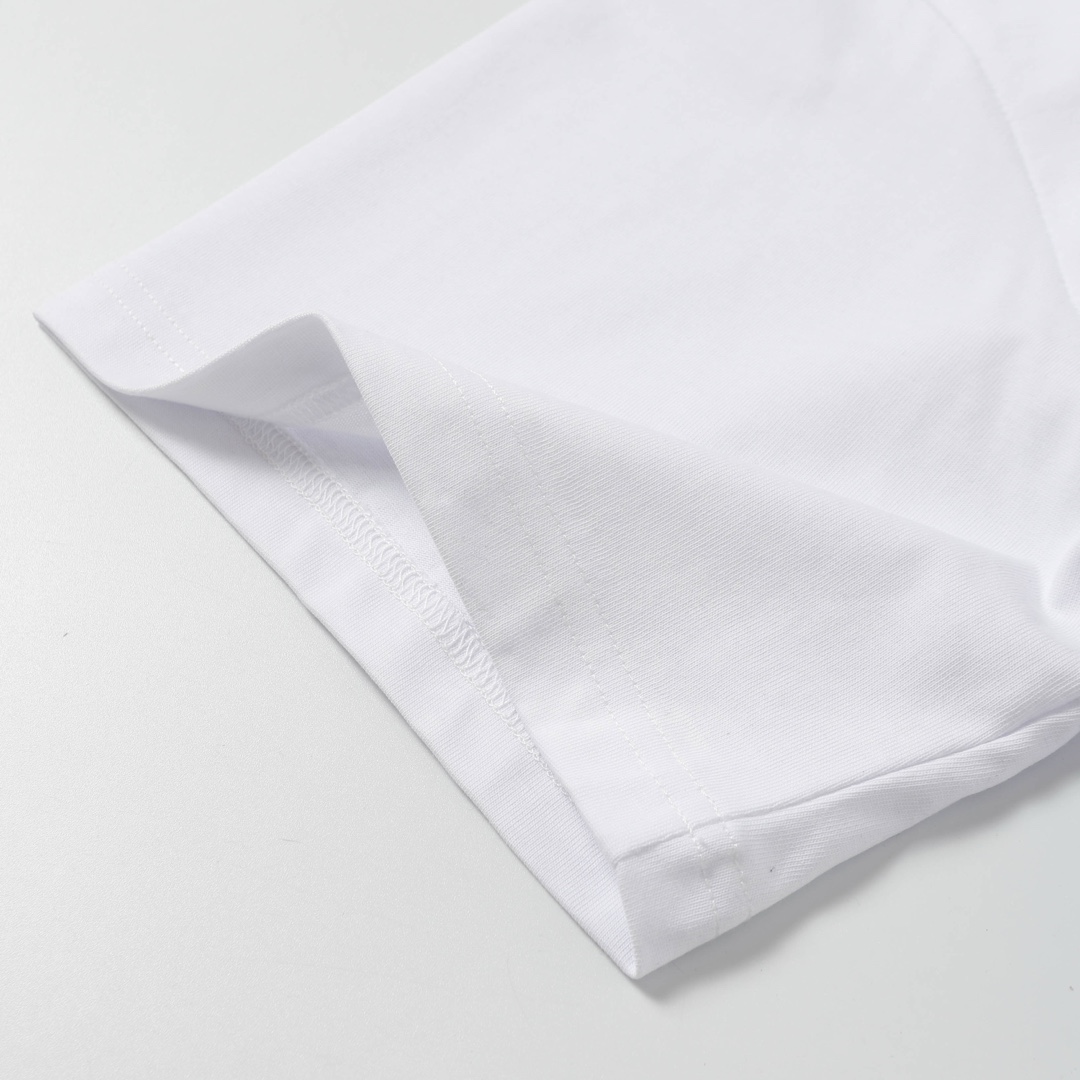 LOEWE/罗意威 25ss 荧光粉LOGO刺绣短袖黑色 白色