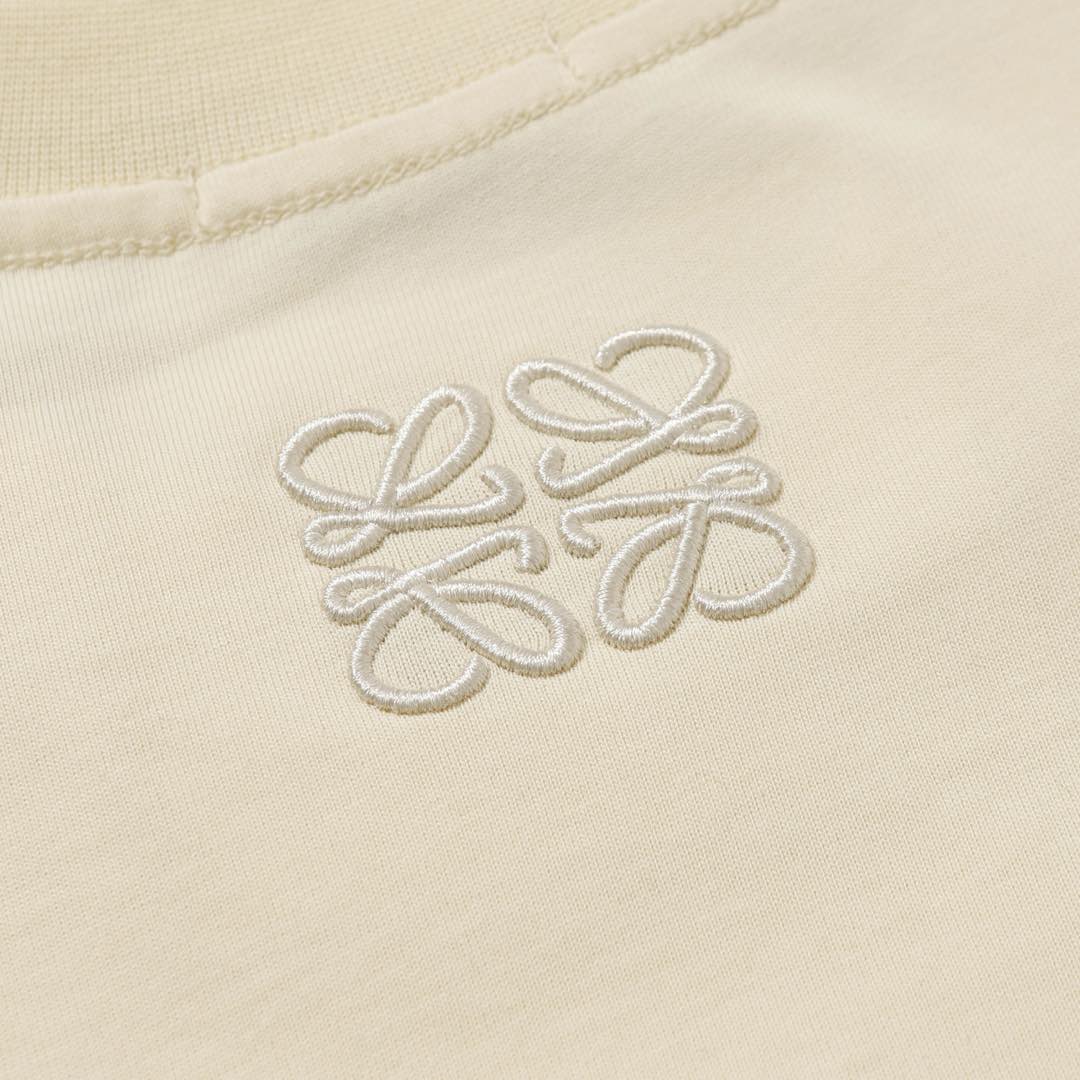 Loewe/罗意威 25ss 仙人掌刺绣短袖T恤 黑色 白色-Chinese UA Cheap High Quatity Brand Clothes Bags handbags Sneakers wholesale wholesaler seller from China Factory suppliers Fashion Clothing Shoes best Quality Beautiful Price Loewe/罗意威 25ss 仙人掌刺绣短袖T恤 黑色 白色