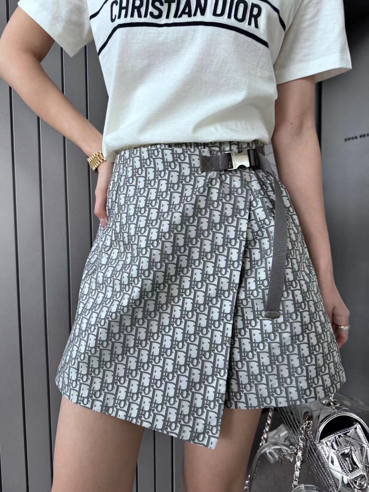 NO:307339,upper body reference, alexander wang19860909上身参考,,alexander wang,Women's clothing