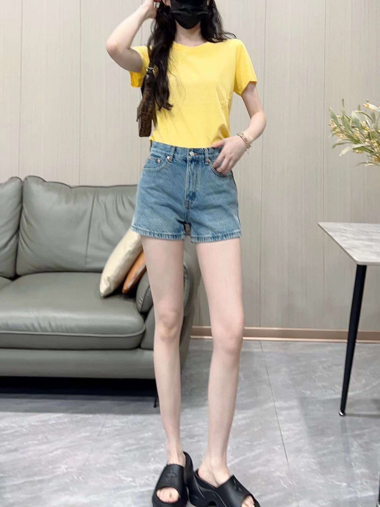 NO:307323,upper body reference, alexander wang19860909上身参考,,alexander wang,Women's clothing