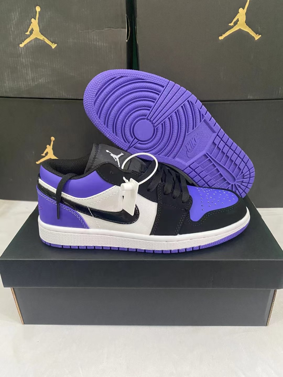 顶级纯原 市售最高版本🔥 💰115
AJ1颜色补齐