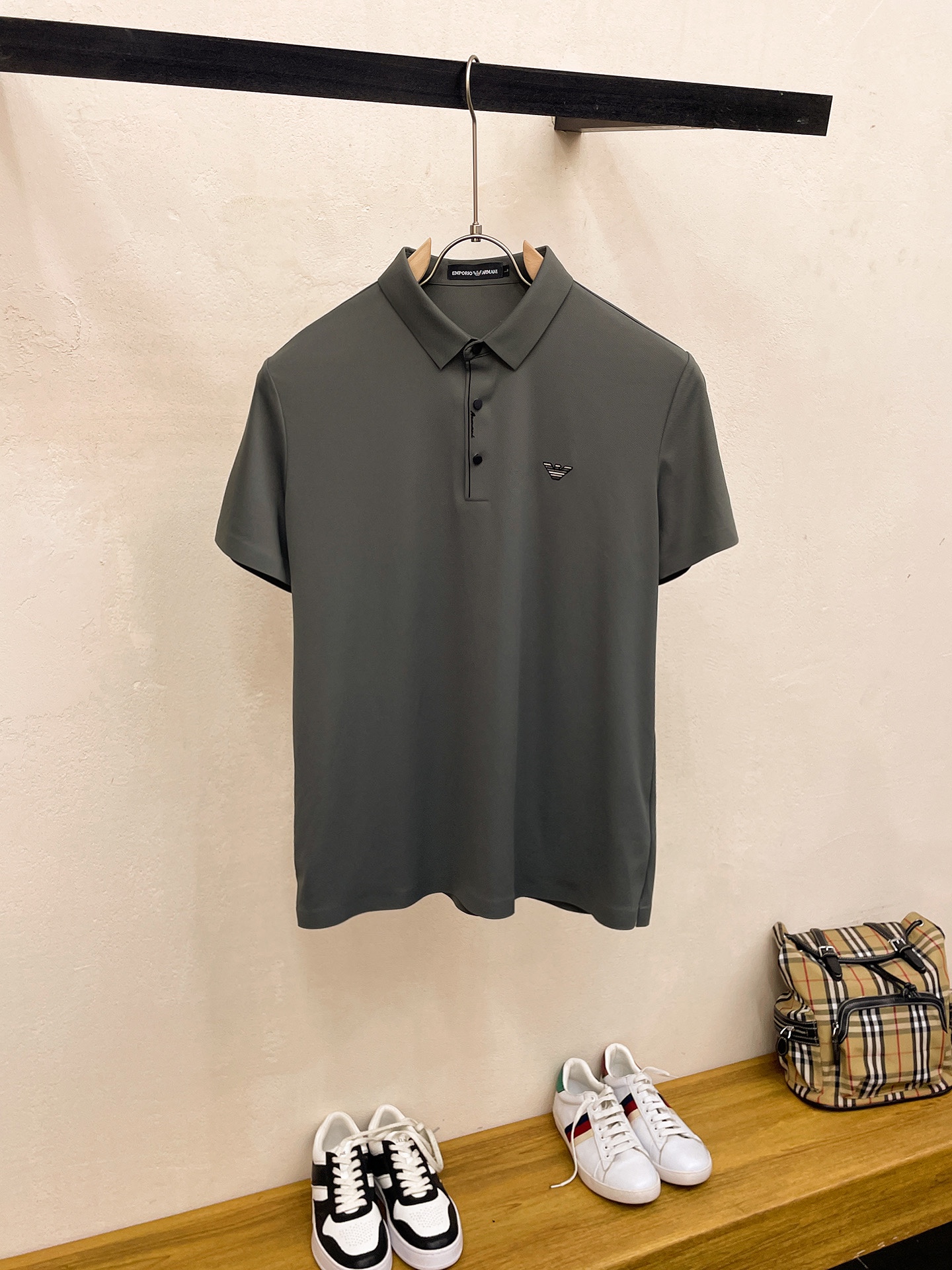 Armani Kleding T-Shirt Replica van topkwaliteit
 Wit Zomercollectie Korte mouw