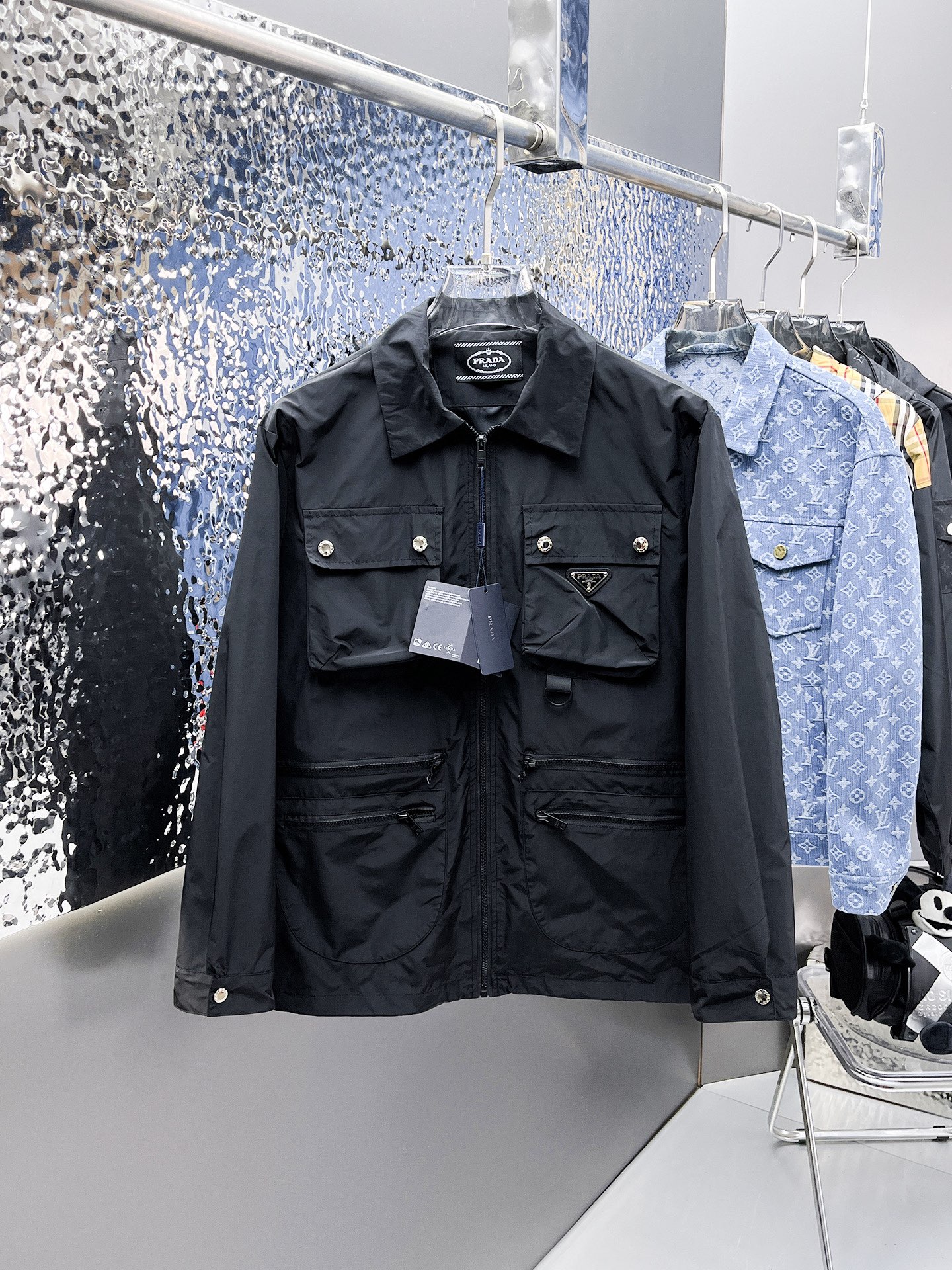 P280 Prada 2026 chaqueta nueva primavera y otoño, nuevo producto de exhibición‼ El producto está en perfecto estado, la…