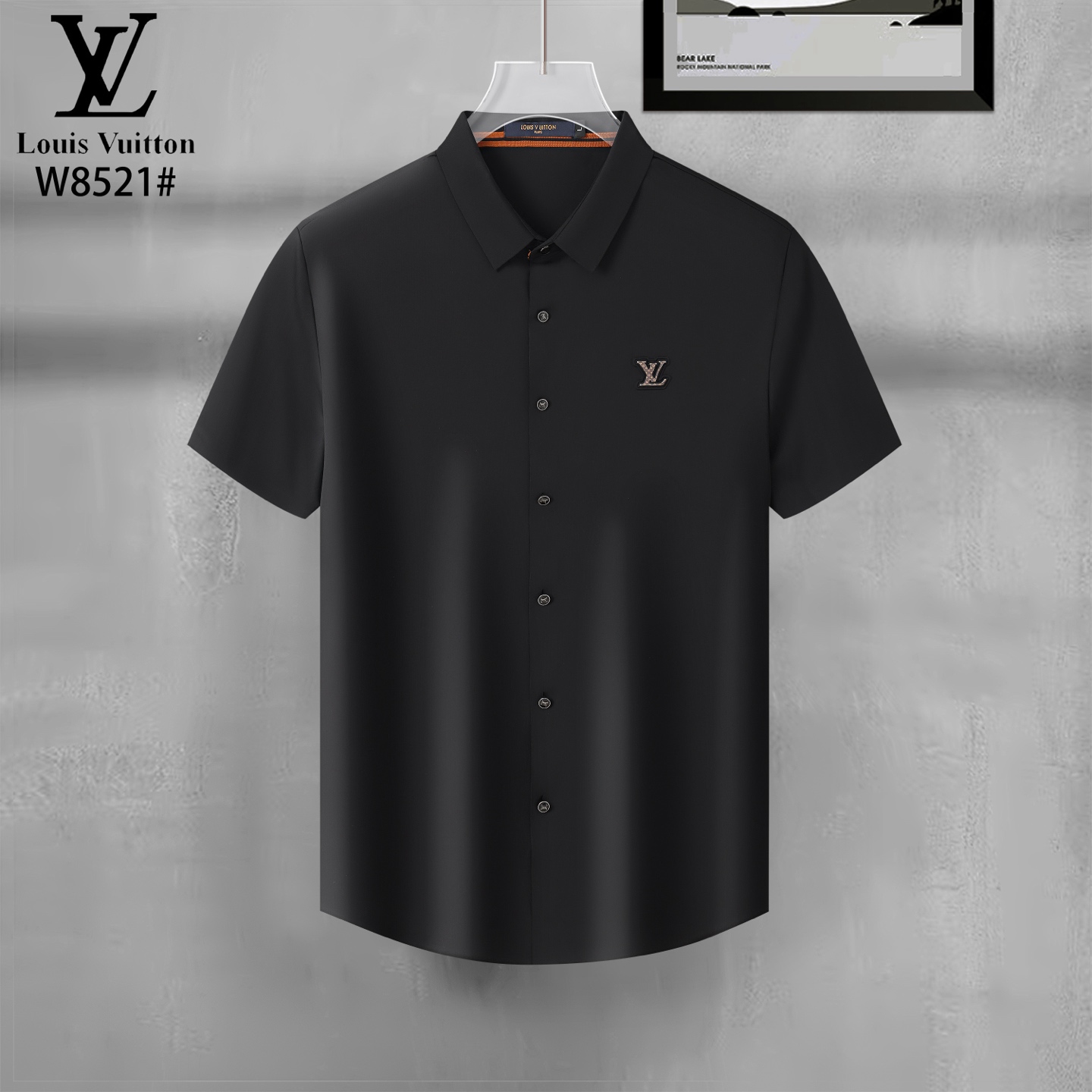 Louis Vuitton Men's Summer Short Sleeve Button-Down Shirt - Classic & Stylish 4 i1747669823085 7 0 2