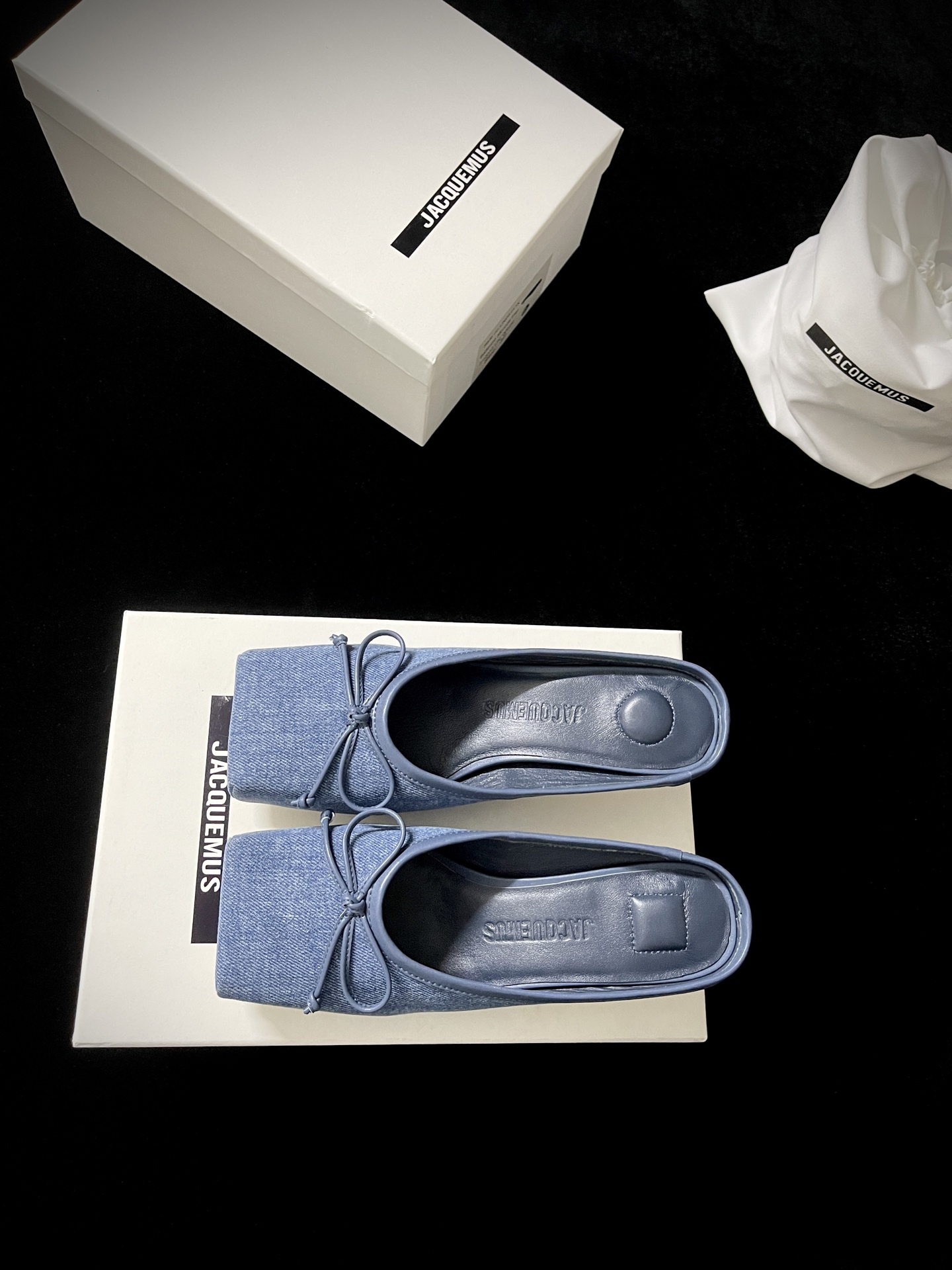 자크뮈스 신발 85211 Jacquemus Shoes