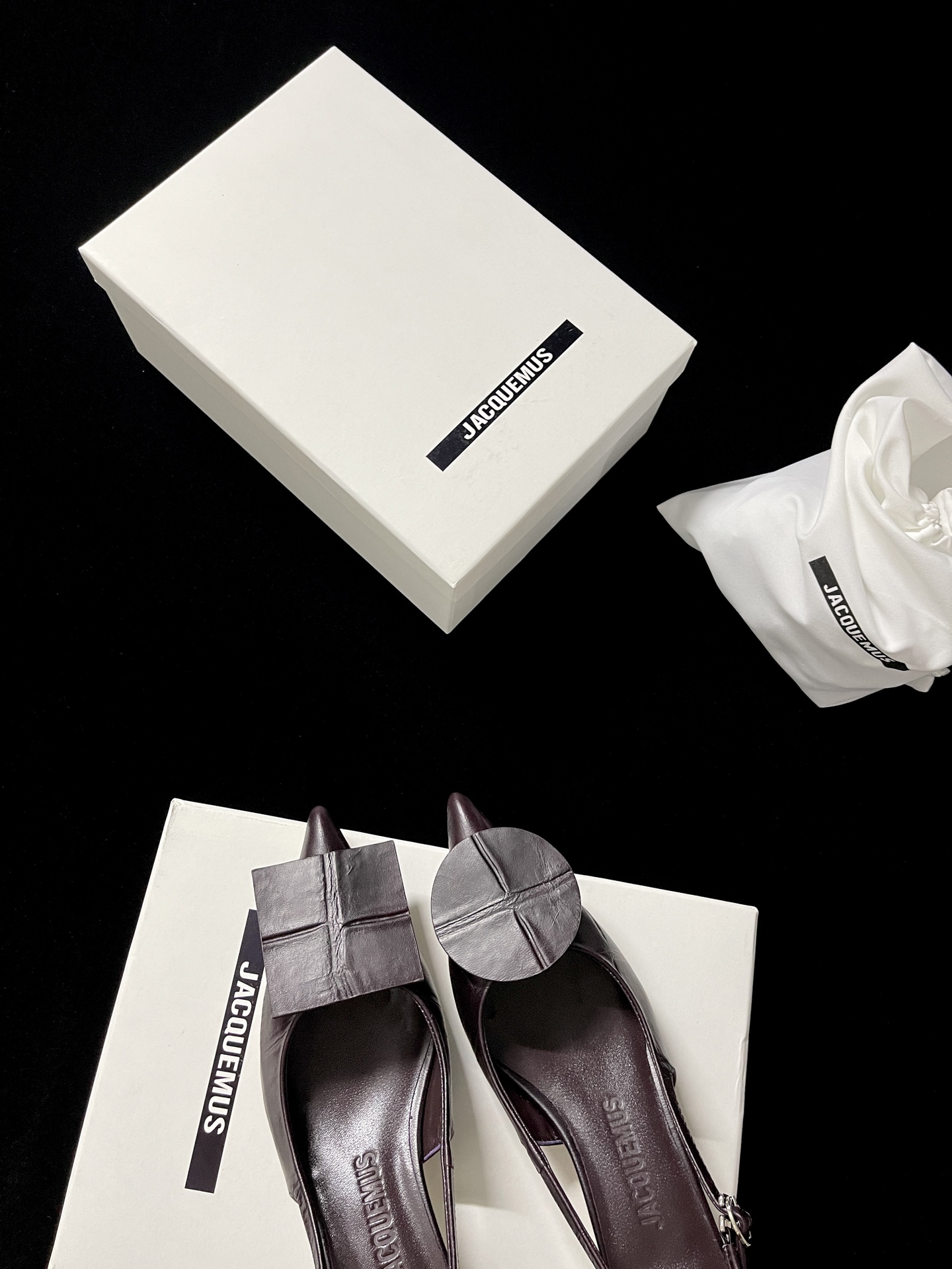 자크뮈스 버클 디자인 가죽 여성 신발 85205 이미지 6