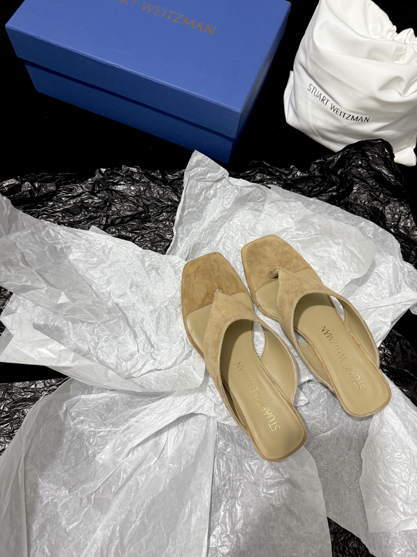 Сандалии Stuart Weitzman