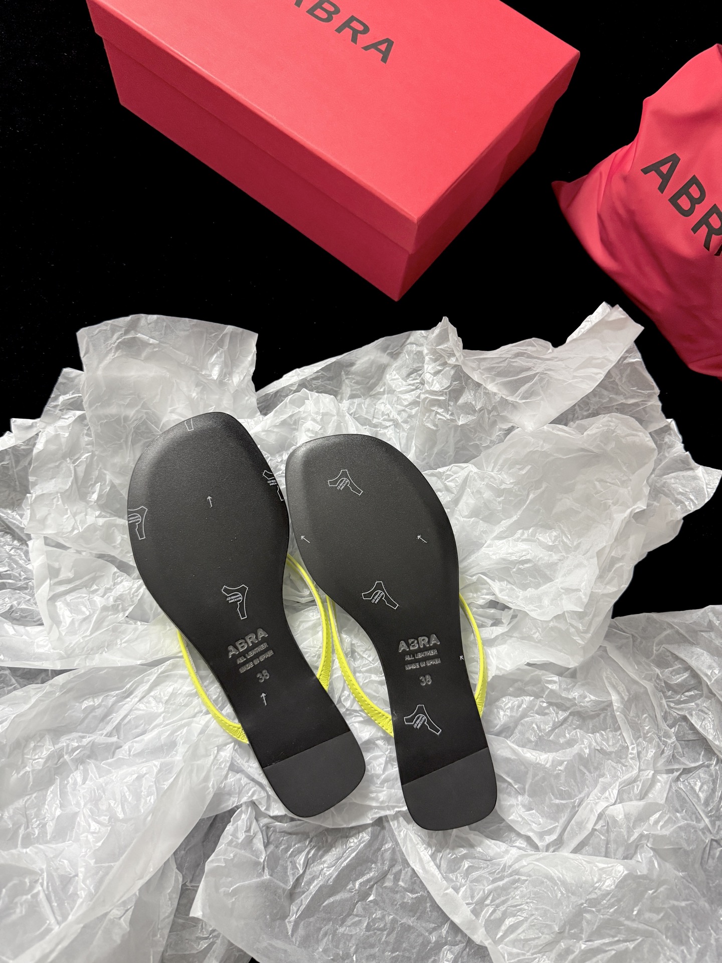 아브라 신발 134487 Shoes 썸네일 이미지