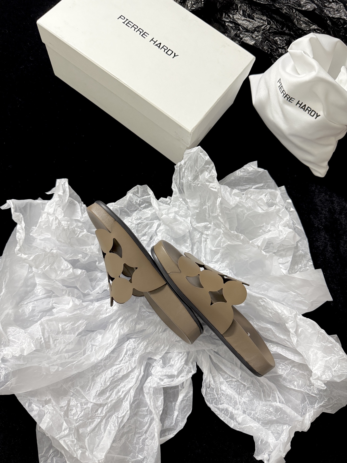 피에르하디 신발 134531 Shoes 썸네일 이미지