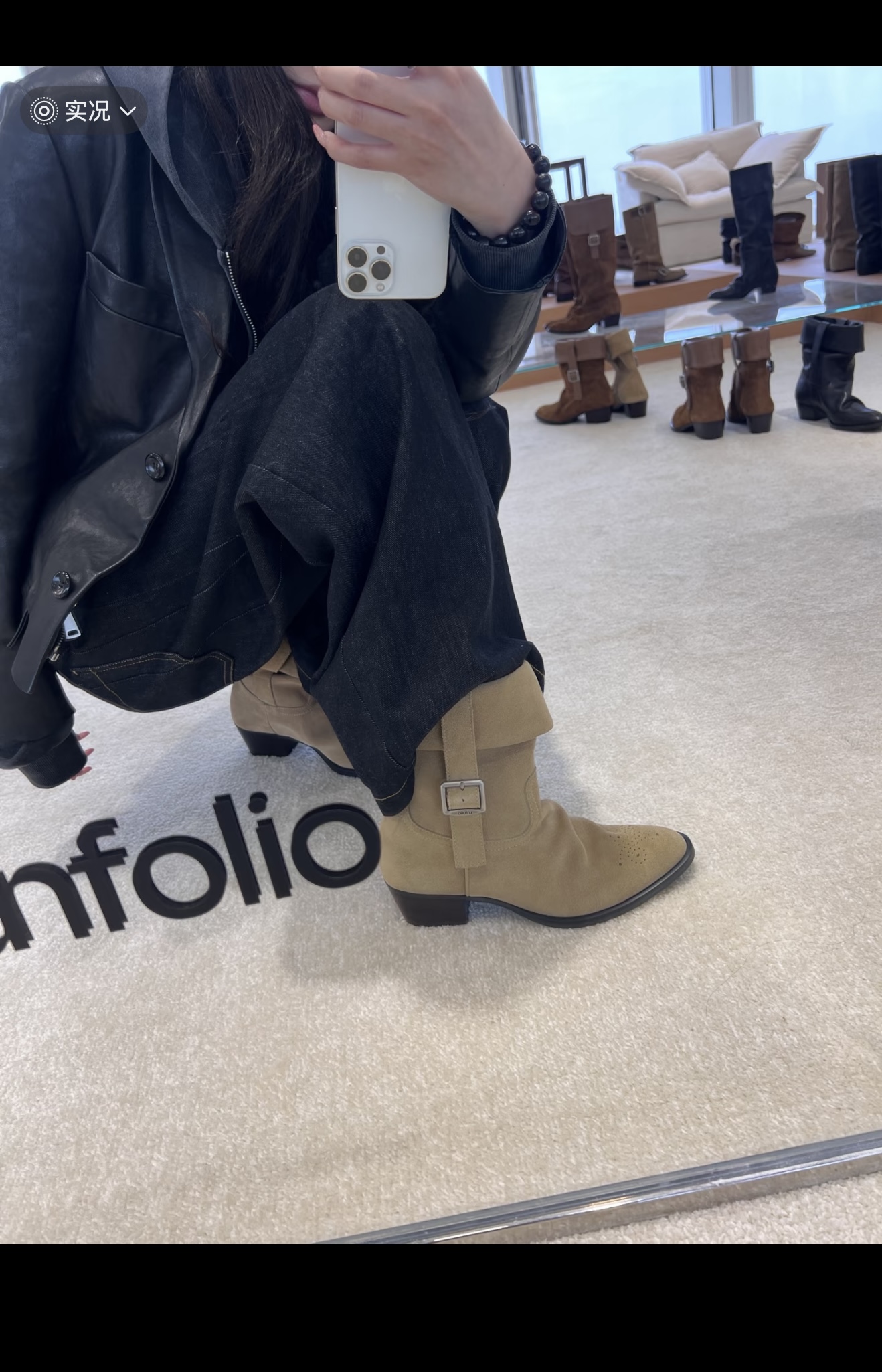 G102@ Unfolio 𝟐𝟔𝐀𝐖秋冬新品 翻边西部短靴|复古旷野解锁多元穿搭可能 美式西部风骨融入利落靴型 每一步都 G102@ Unfolio 𝟐𝟔𝐀𝐖秋冬新品 翻边西部短靴|复古旷野解锁多元穿搭可能 美式西部风骨融入利落靴型 每一步都