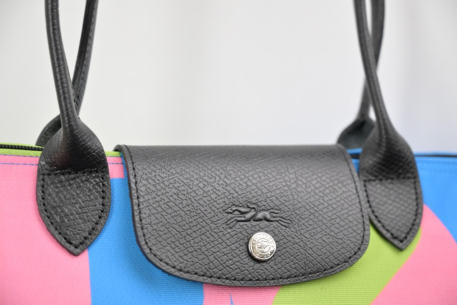 Longchamp ～粉色中号 龙骧2024新款 限定love