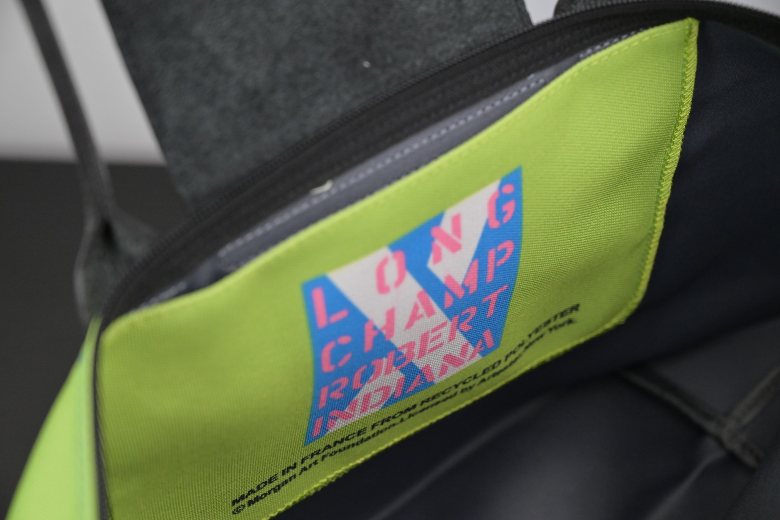 Longchamp ～粉色中号 龙骧2024新款 限定love