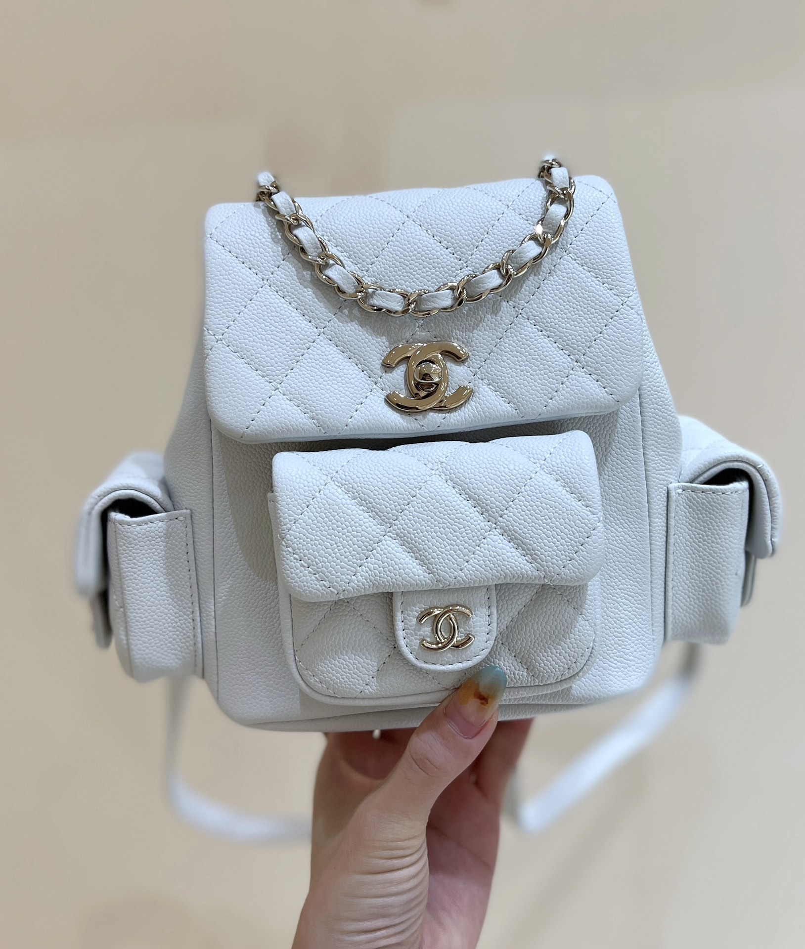 Achetez maintenant
 Chanel Duma sacs Sac À Dos Cuir de vache Collection automne – hiver