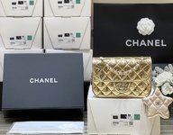 Chanel Classic Flap Bag Best
 Crossbody & Shoulder Bags Cowhide Patent Leather Spring Collection